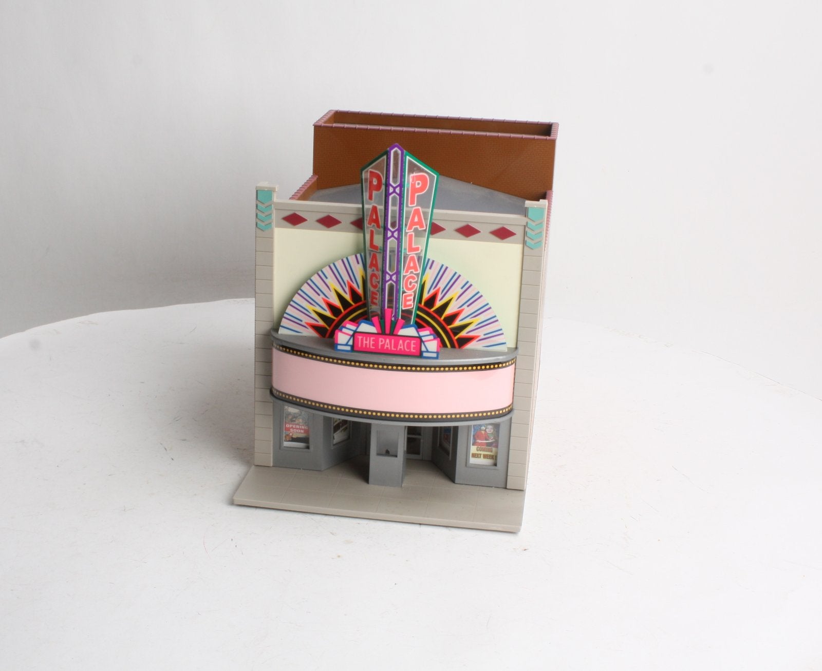 Walthers 933-2713 O/O27 Built-Ups Palace Theater W/Lighted Marquee