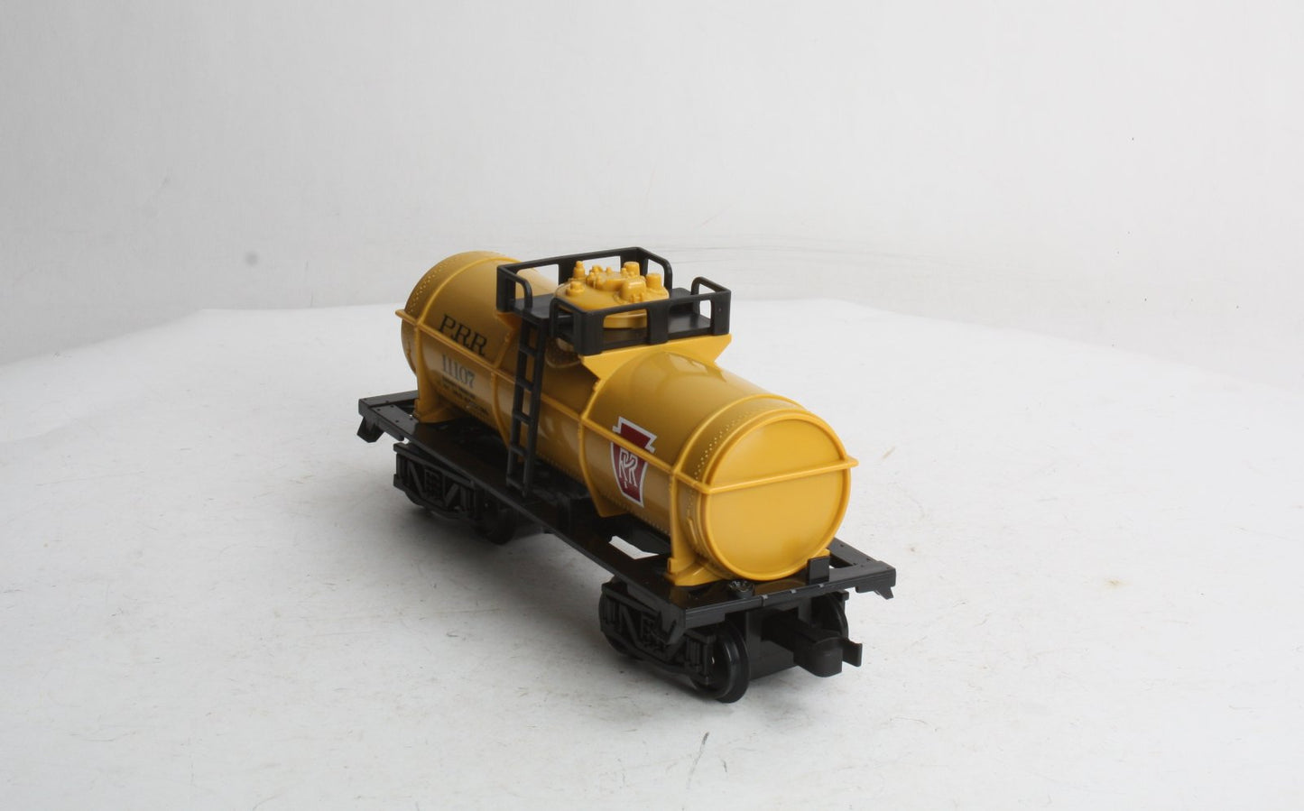 Lionel 7-11107 G Scale Pennsylvania Tank Car