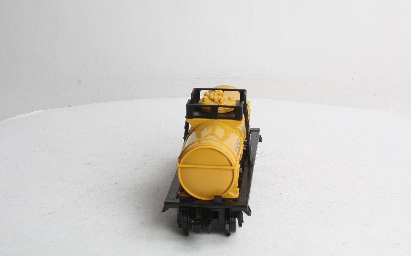 Lionel 7-11107 G Scale Pennsylvania Tank Car