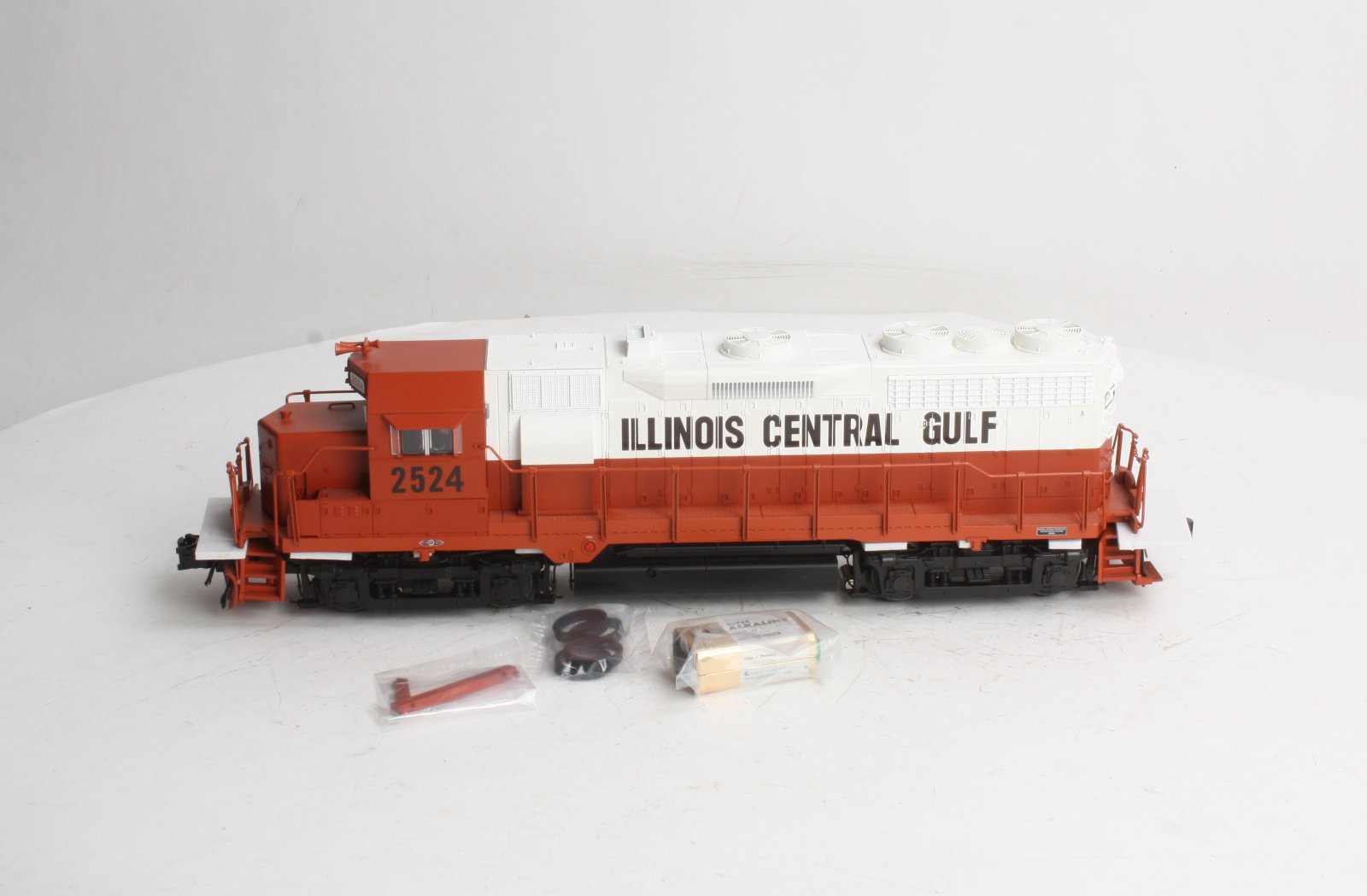 Atlas 1144-2 O Illinois Central Gulf Powered GP-35 Diesel with TMCC #2524