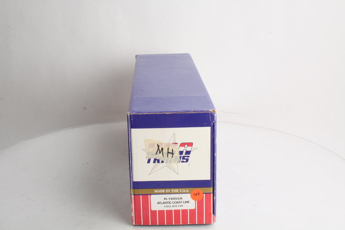 USA Trains 190552 G Atlantic Coast Line Boxcar #37301