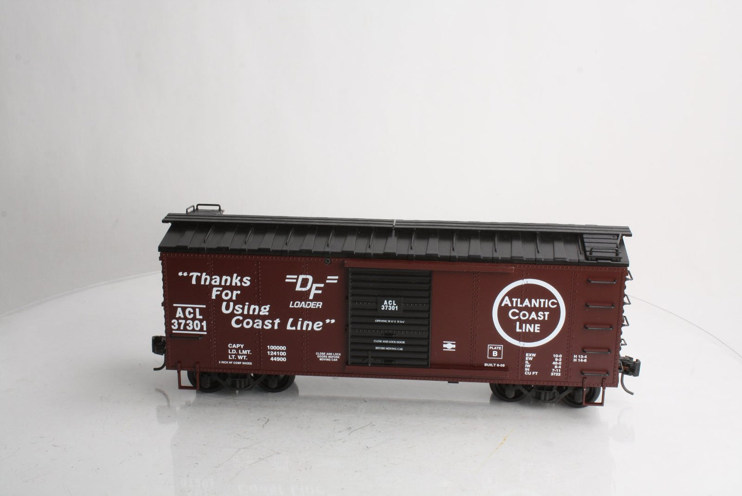 USA Trains 190552 G Atlantic Coast Line Boxcar #37301