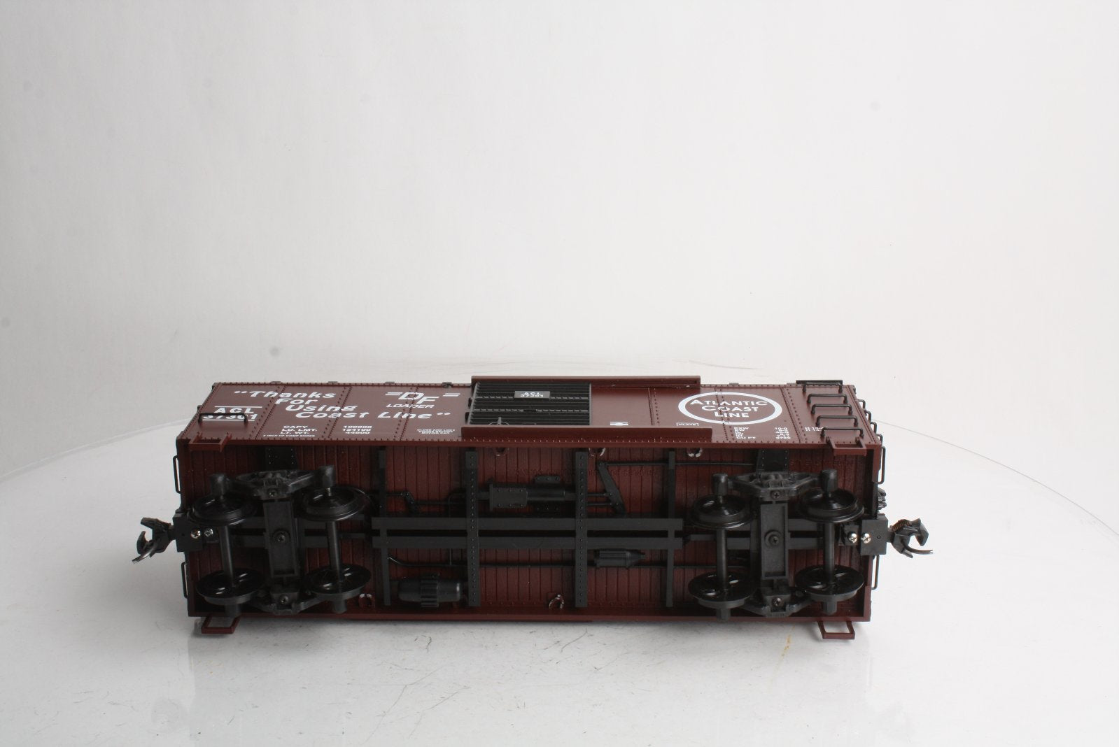 USA Trains 190552 G Atlantic Coast Line Boxcar #37301