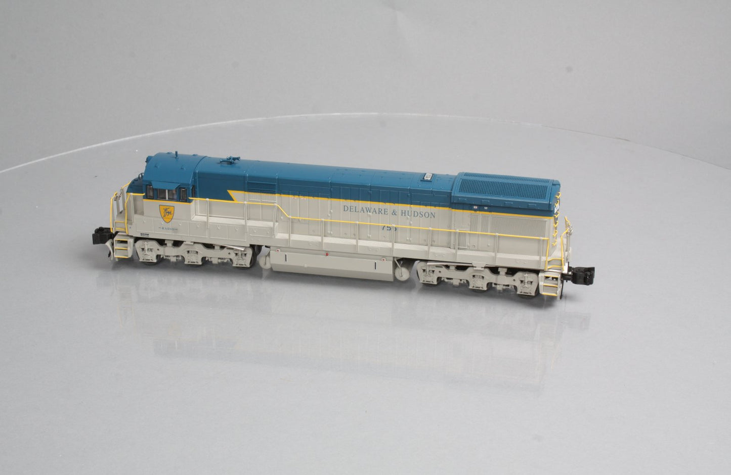 American Flyer 6-48187 S Delaware & Hudson U33-C Diesel Locomotive #755