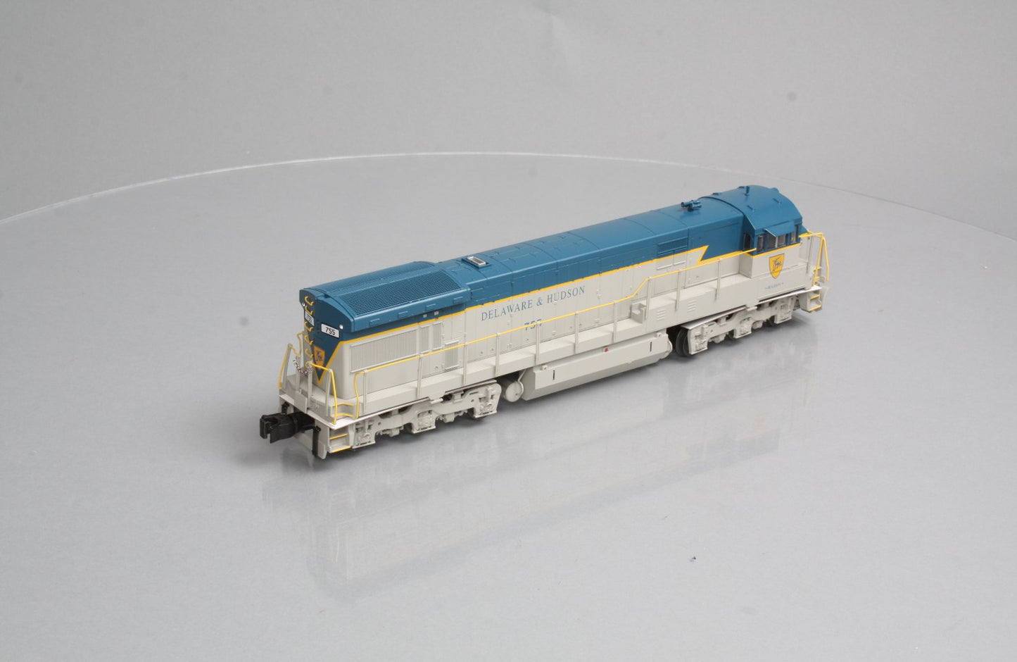 American Flyer 6-48187 S Delaware & Hudson U33-C Diesel Locomotive #755