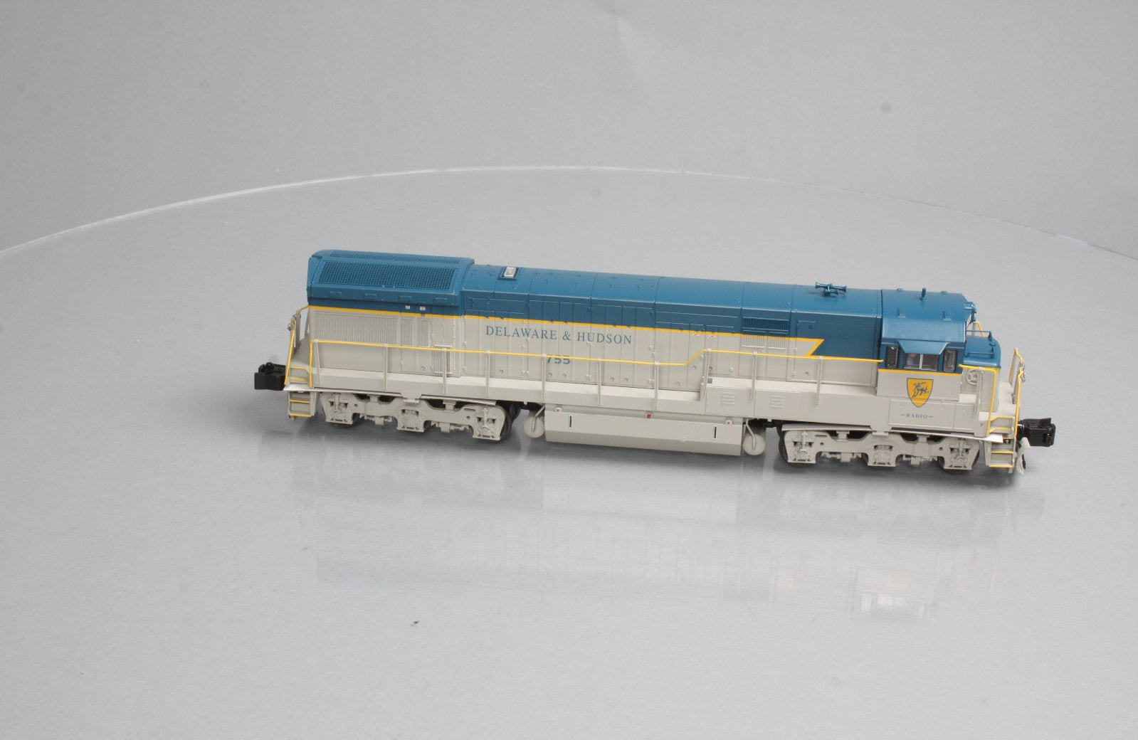 American Flyer 6-48187 S Delaware & Hudson U33-C Diesel Locomotive #755