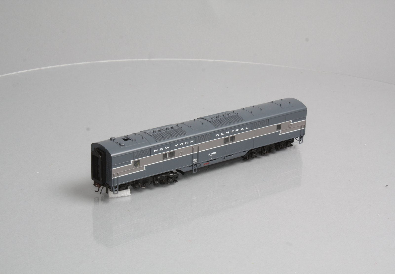 Broadway Limited 680 HO New York Central EMD Diesel E7B Powered #4100