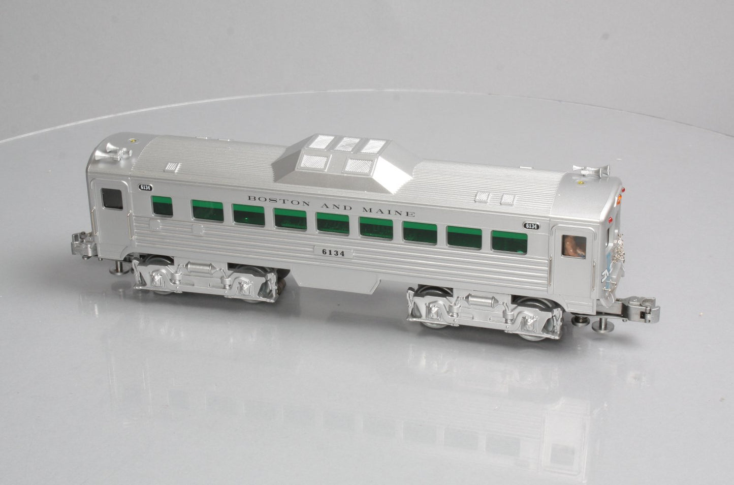 RMT 5422 O Boston & Maine Powered Rail Diesel Car #6134