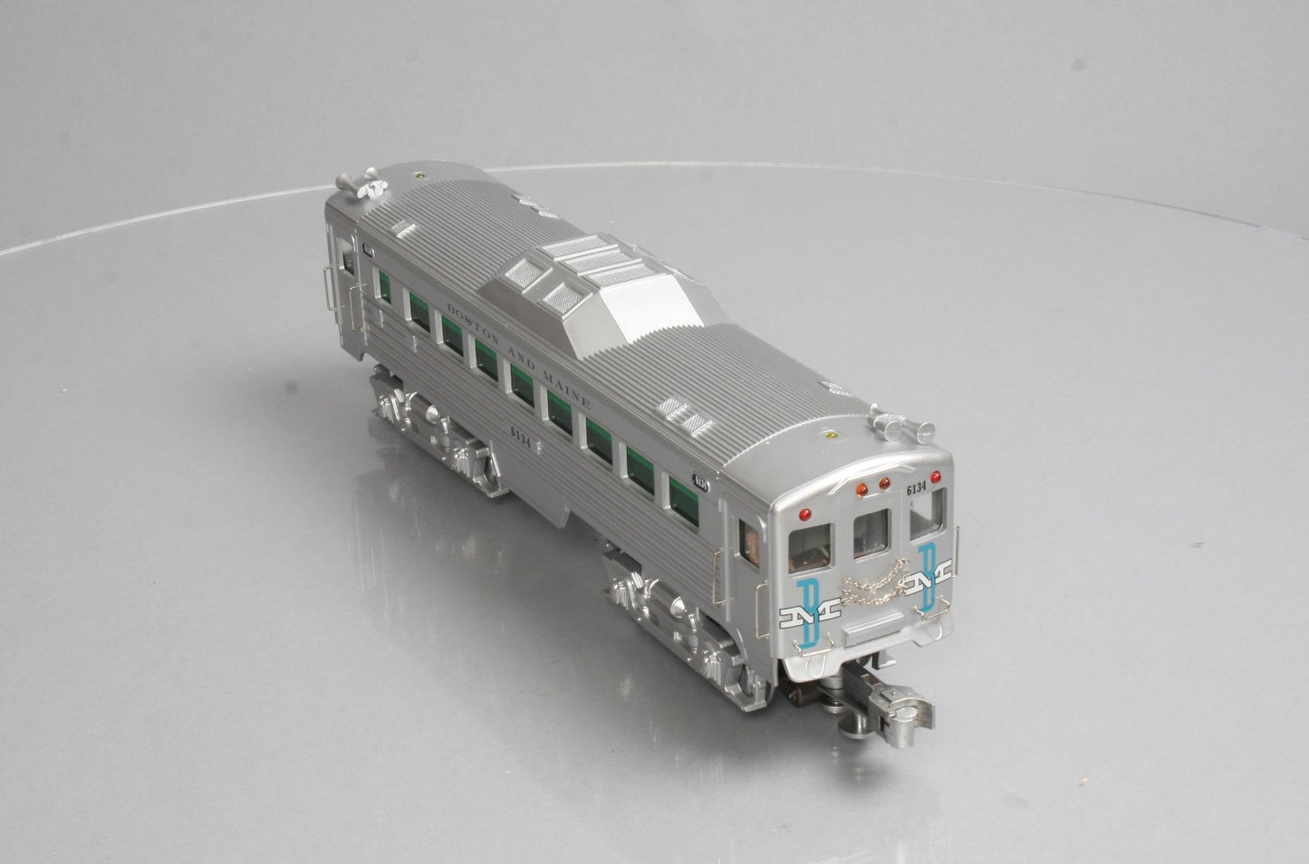 RMT 5422 O Boston & Maine Powered Rail Diesel Car #6134