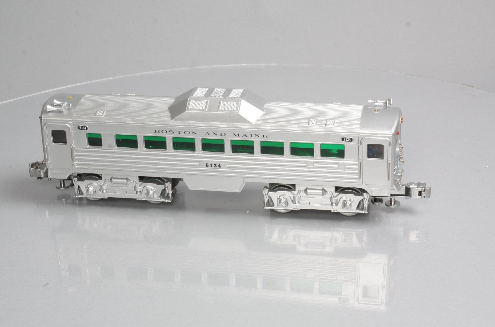 RMT 5422 O Boston & Maine Powered Rail Diesel Car #6134