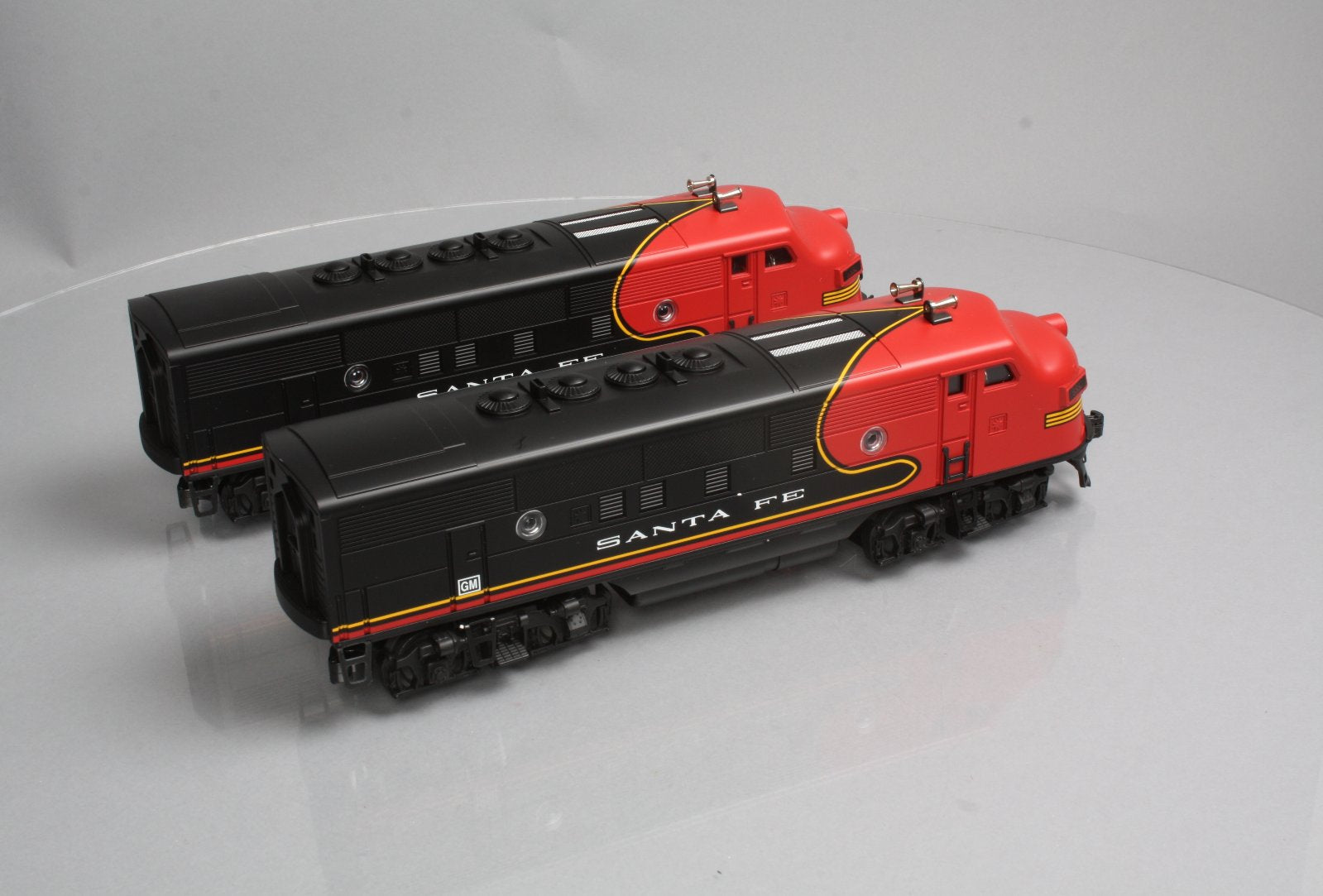 Williams 20196 O Santa Fe Red/Black F-3 AA Diesel Locomotive Set