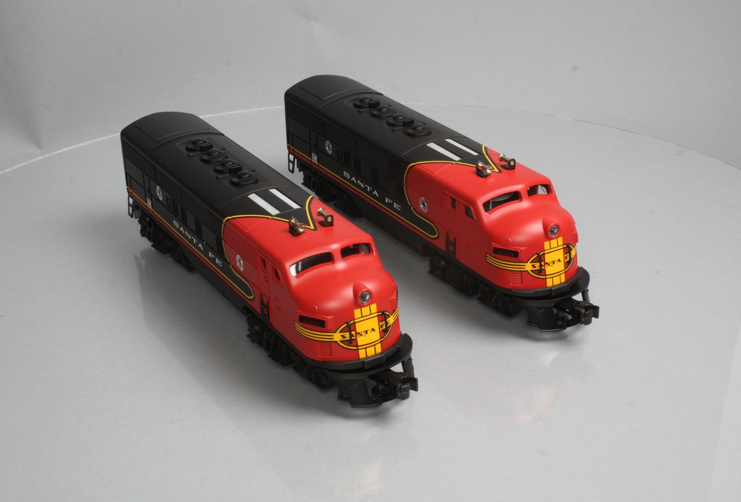 Williams 20196 O Santa Fe Red/Black F-3 AA Diesel Locomotive Set