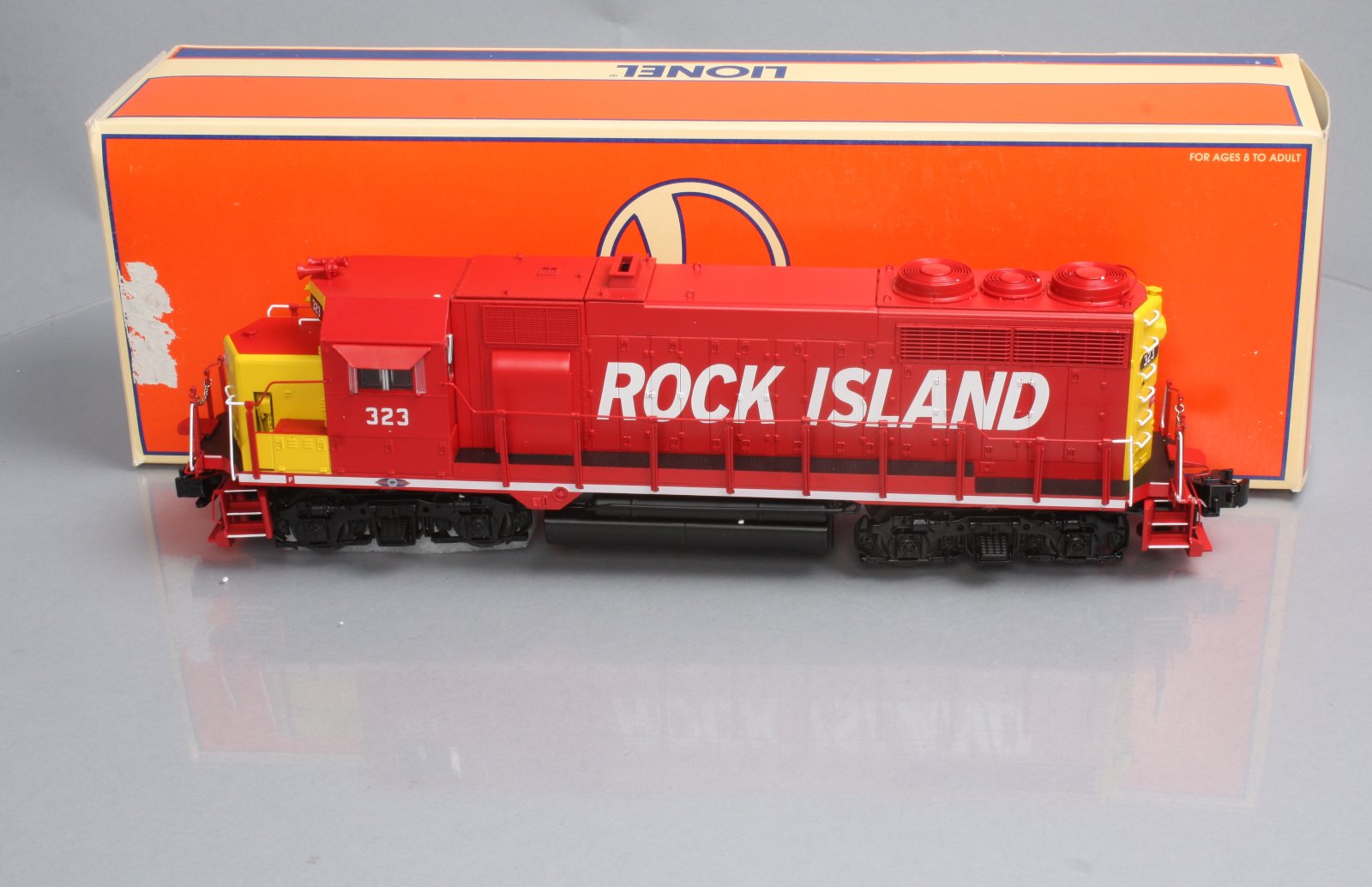 Lionel 6-38772 Rock Island Non-Powered GP35 Diesel Locomotive #323