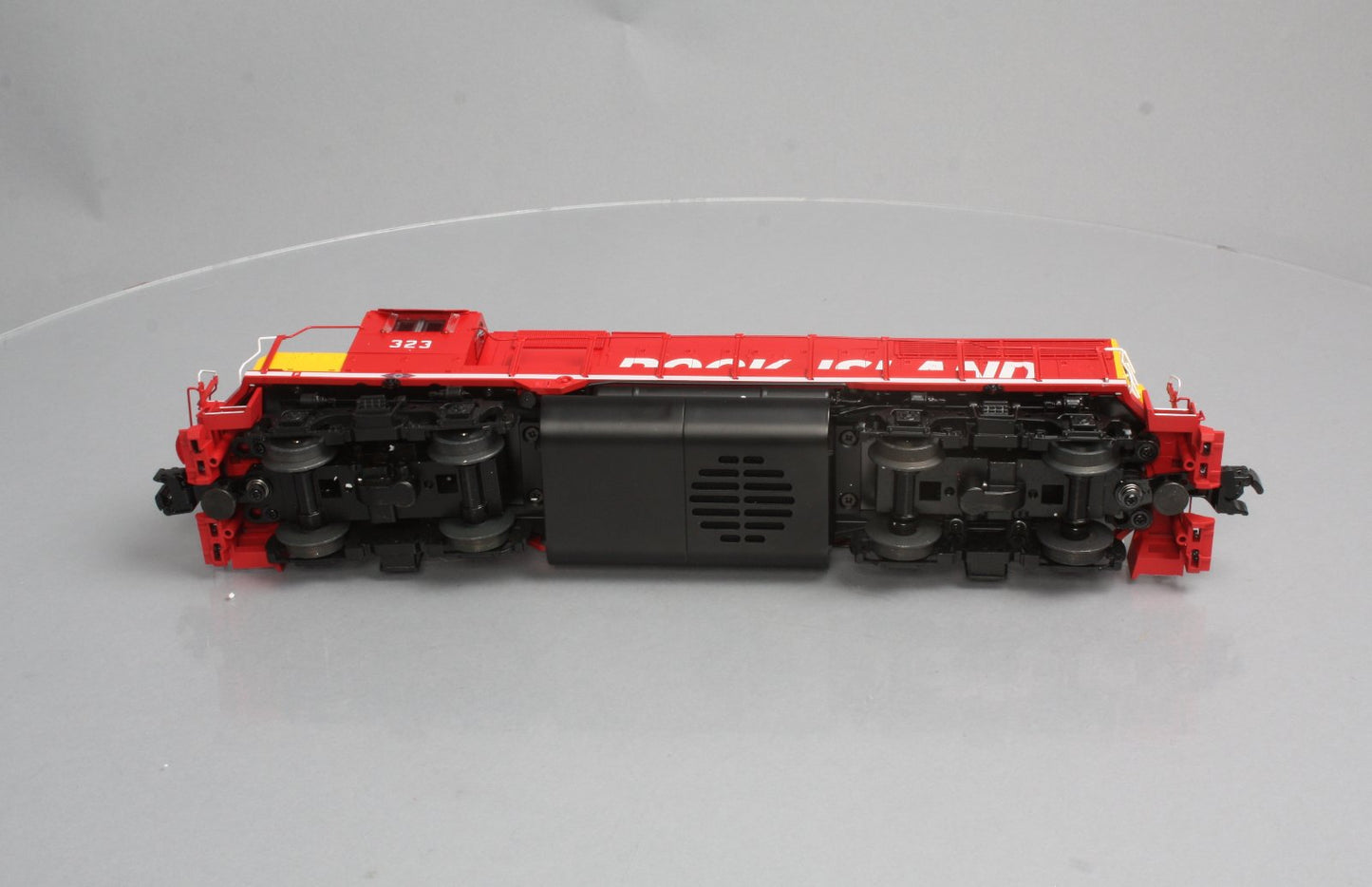 Lionel 6-38772 Rock Island Non-Powered GP35 Diesel Locomotive #323