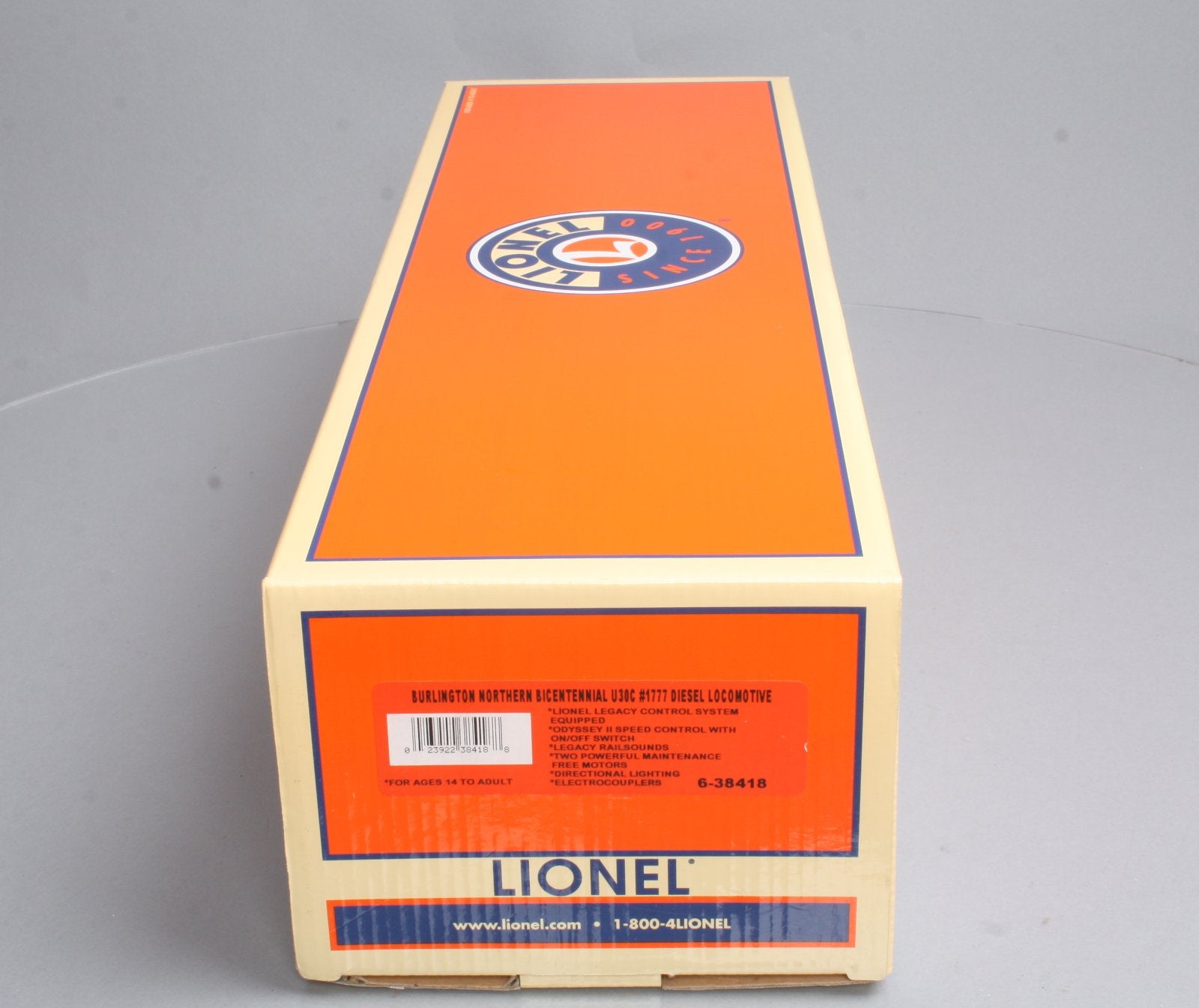 Lionel 6-38418 O Gauge BN Bicentennial U30C Diesel Locomotive #1777