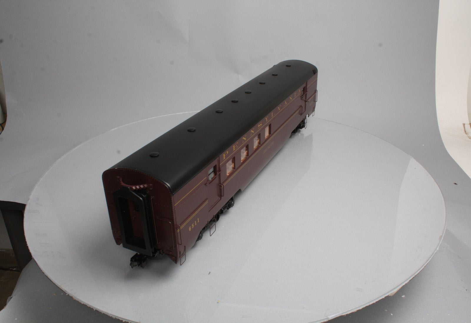 USA Trains 310201 G Pennsylvania Railway Post Office Streamlined Passenger Car