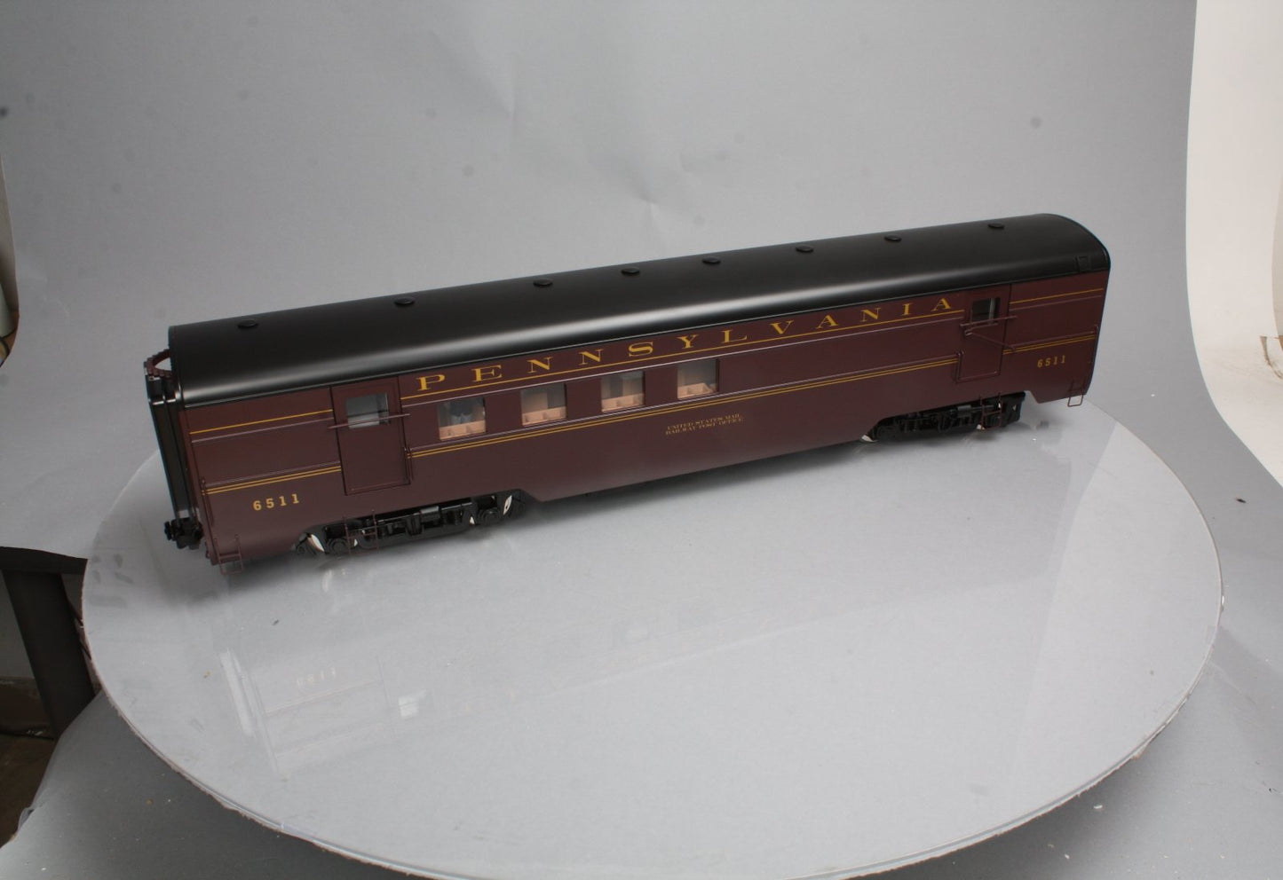 USA Trains 310201 G Pennsylvania Railway Post Office Streamlined Passenger Car