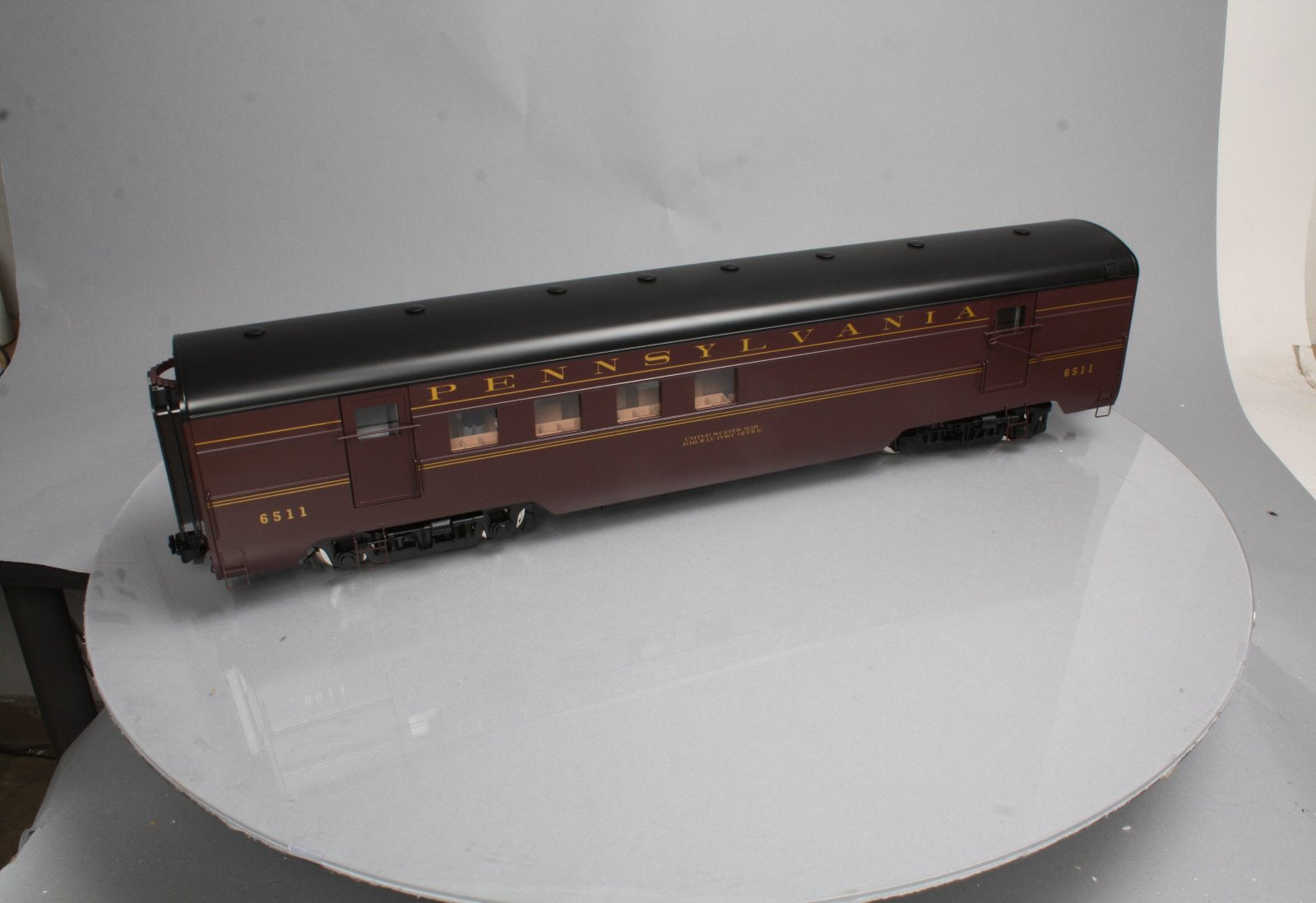 USA Trains 310201 G Pennsylvania Railway Post Office Streamlined Passenger Car