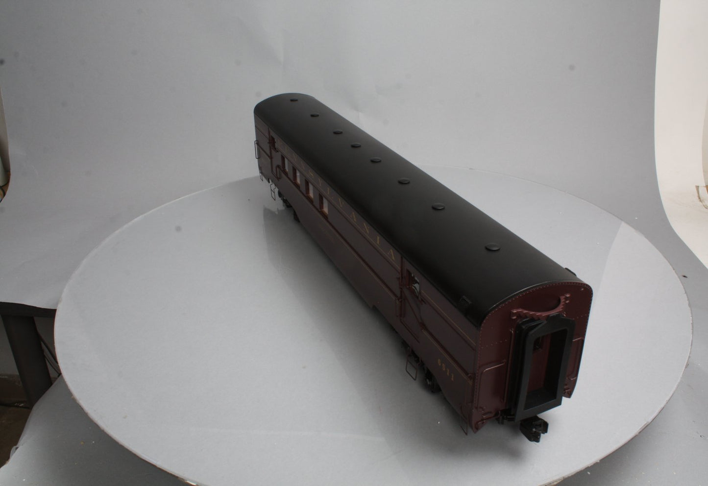 USA Trains 310201 G Pennsylvania Railway Post Office Streamlined Passenger Car