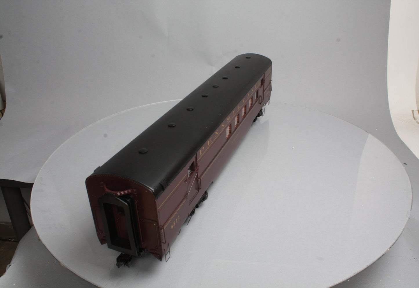 USA Trains 310201 G Pennsylvania Railway Post Office Streamlined Passenger Car