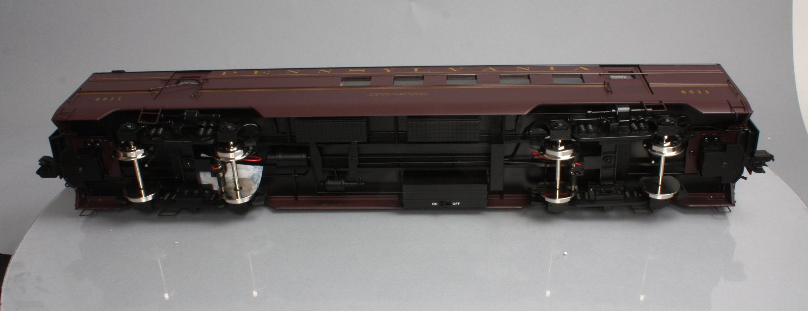 USA Trains 310201 G Pennsylvania Railway Post Office Streamlined Passenger Car