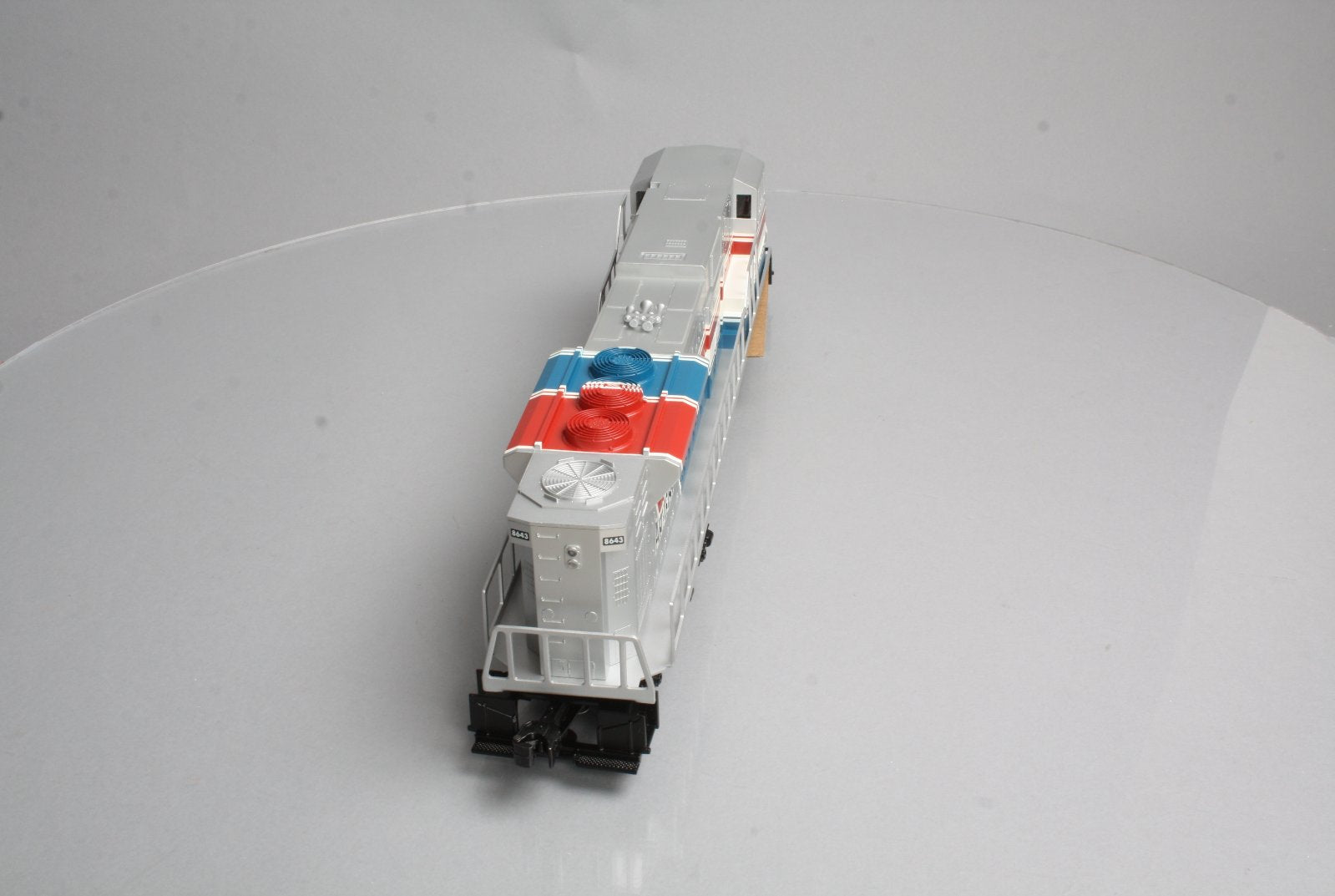 Williams 21808 Amtrak SD90 Powered Diesel Locomotive #8643