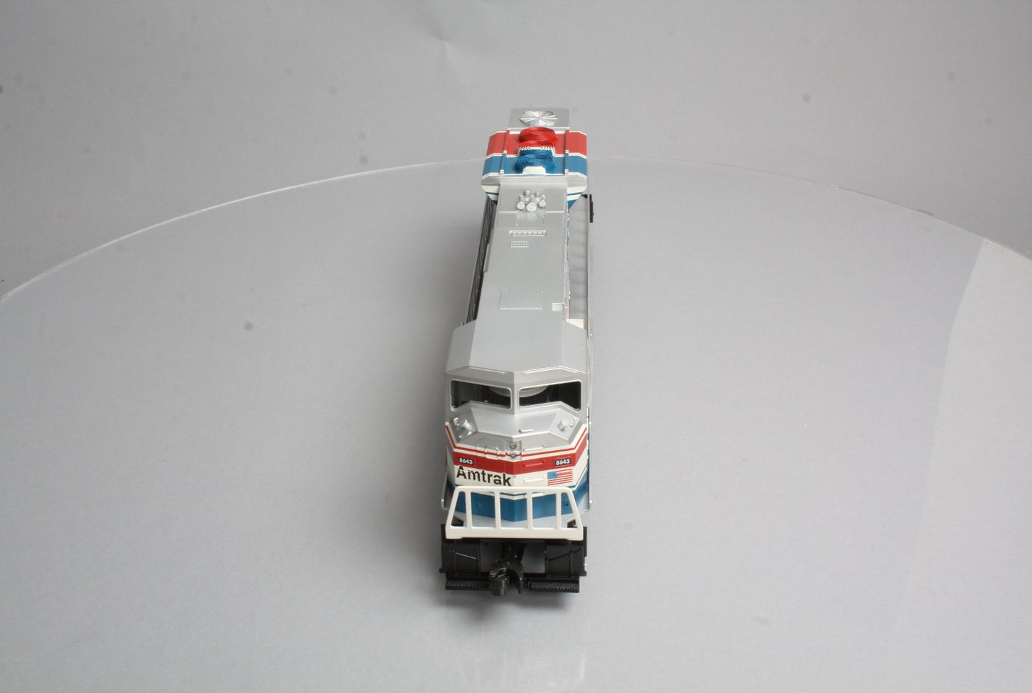 Williams 21808 Amtrak SD90 Powered Diesel Locomotive #8643