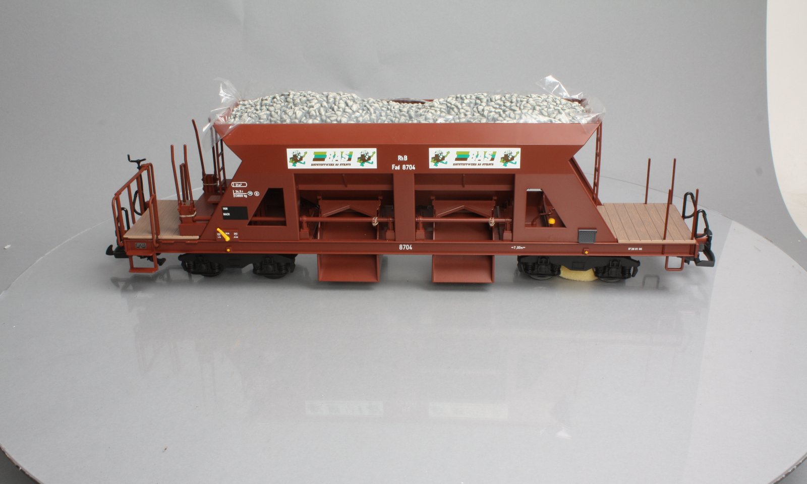 LGB 40693 RhB Hopper Car