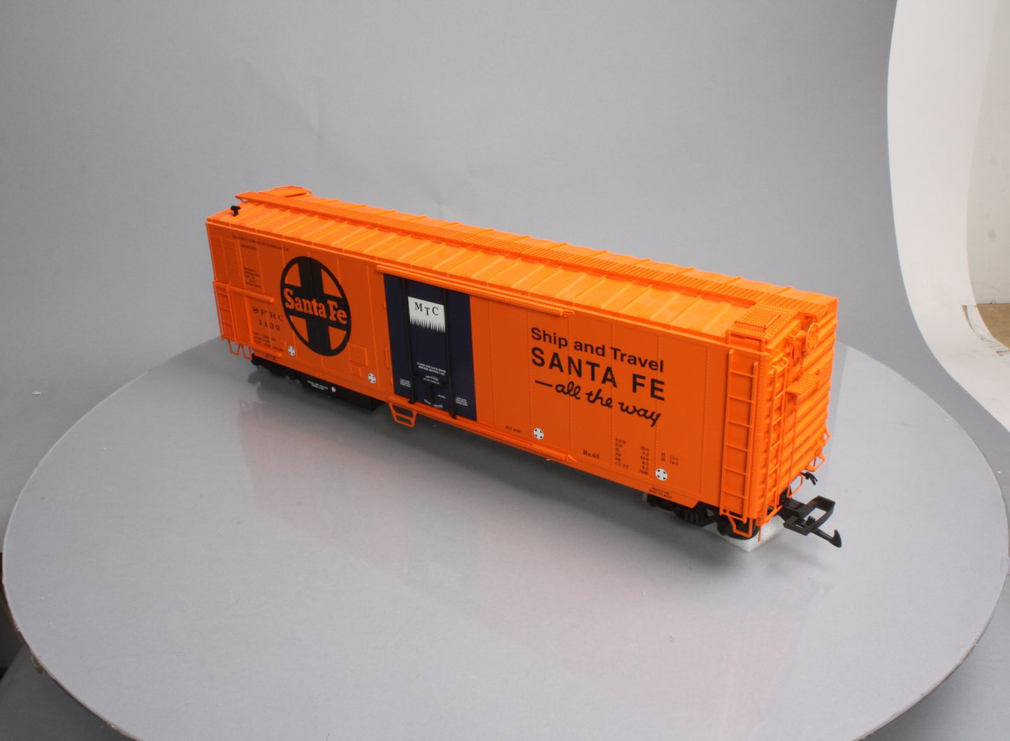 USA Trains 16701 G Santa Fe "Ship and Travel" 50' Mechanical Refrigerator Car #1