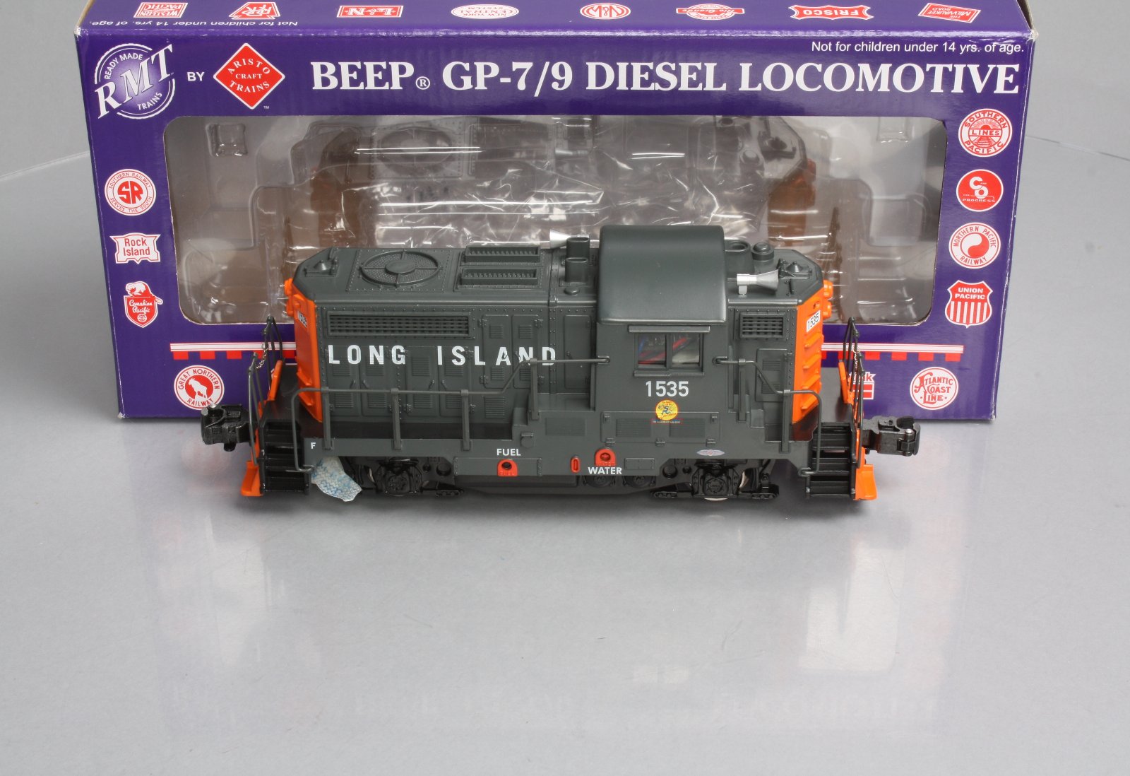 RMT 924113 O Long Island RR BEEP GP7 Diesel Locomotive #1535