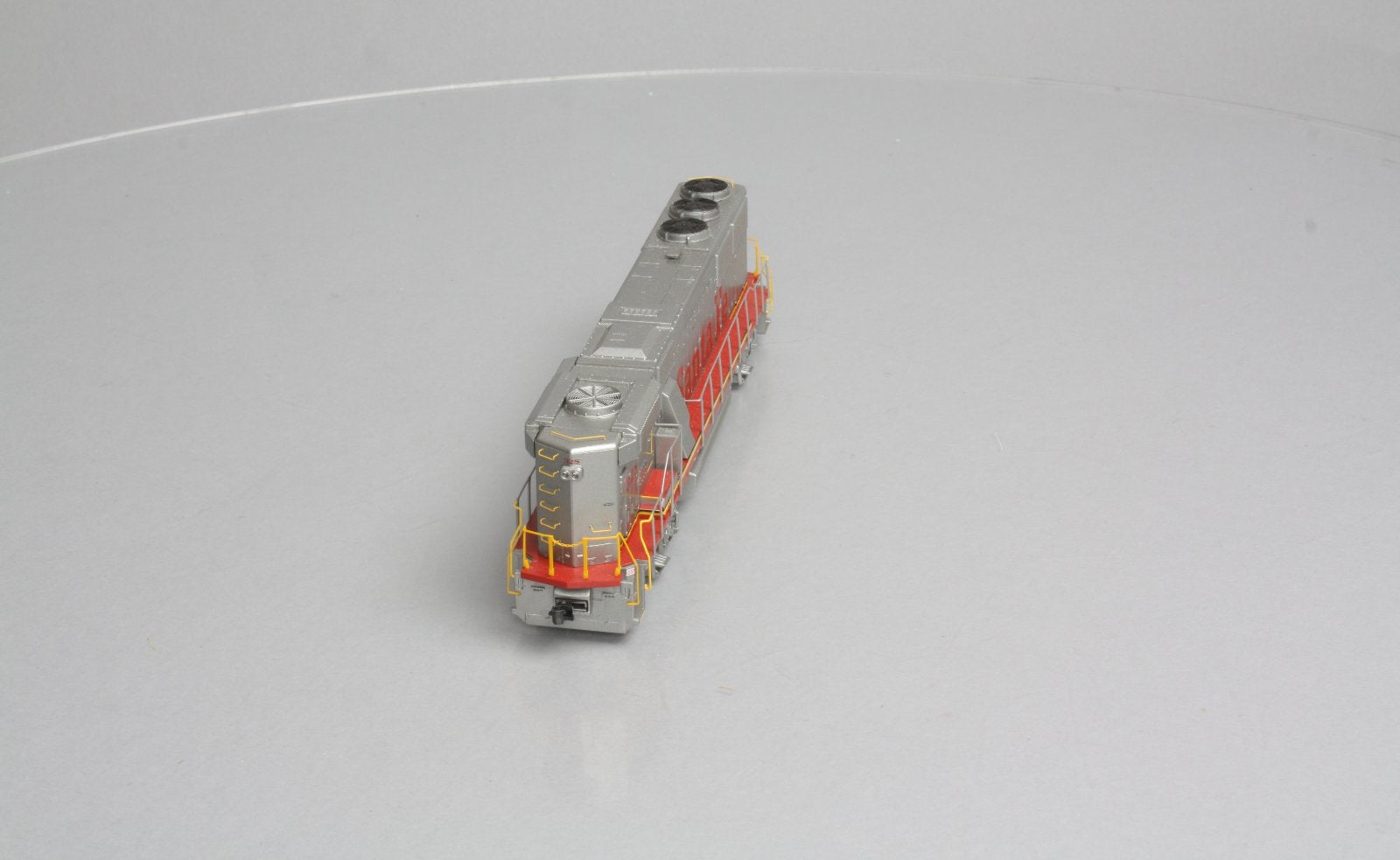 Athearn 88853 HO Scale Santa Fe GP60B Diesel Locomotive #328