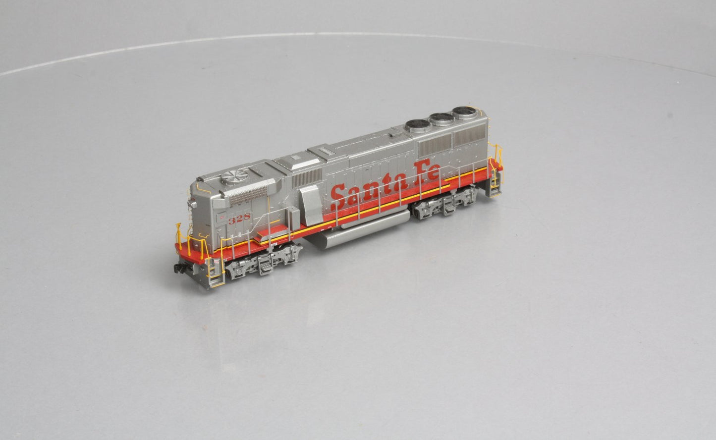 Athearn 88853 HO Scale Santa Fe GP60B Diesel Locomotive #328