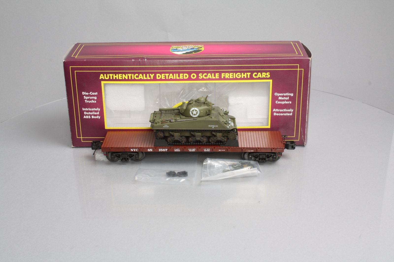 MTH 20-98741 50-TON 41' Wood Flat Car w/Sherman Tank