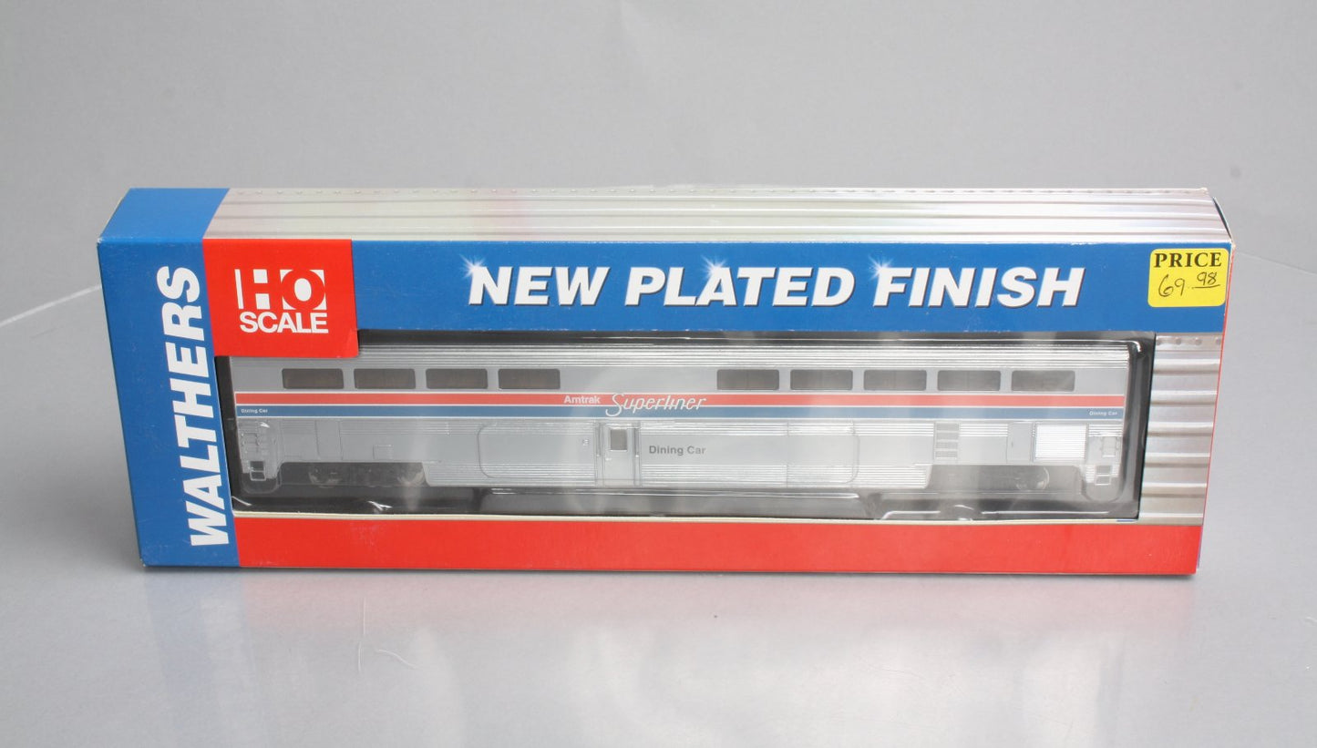 Walthers 932-16181 HO Scale Amtrak Superliner Diner Car