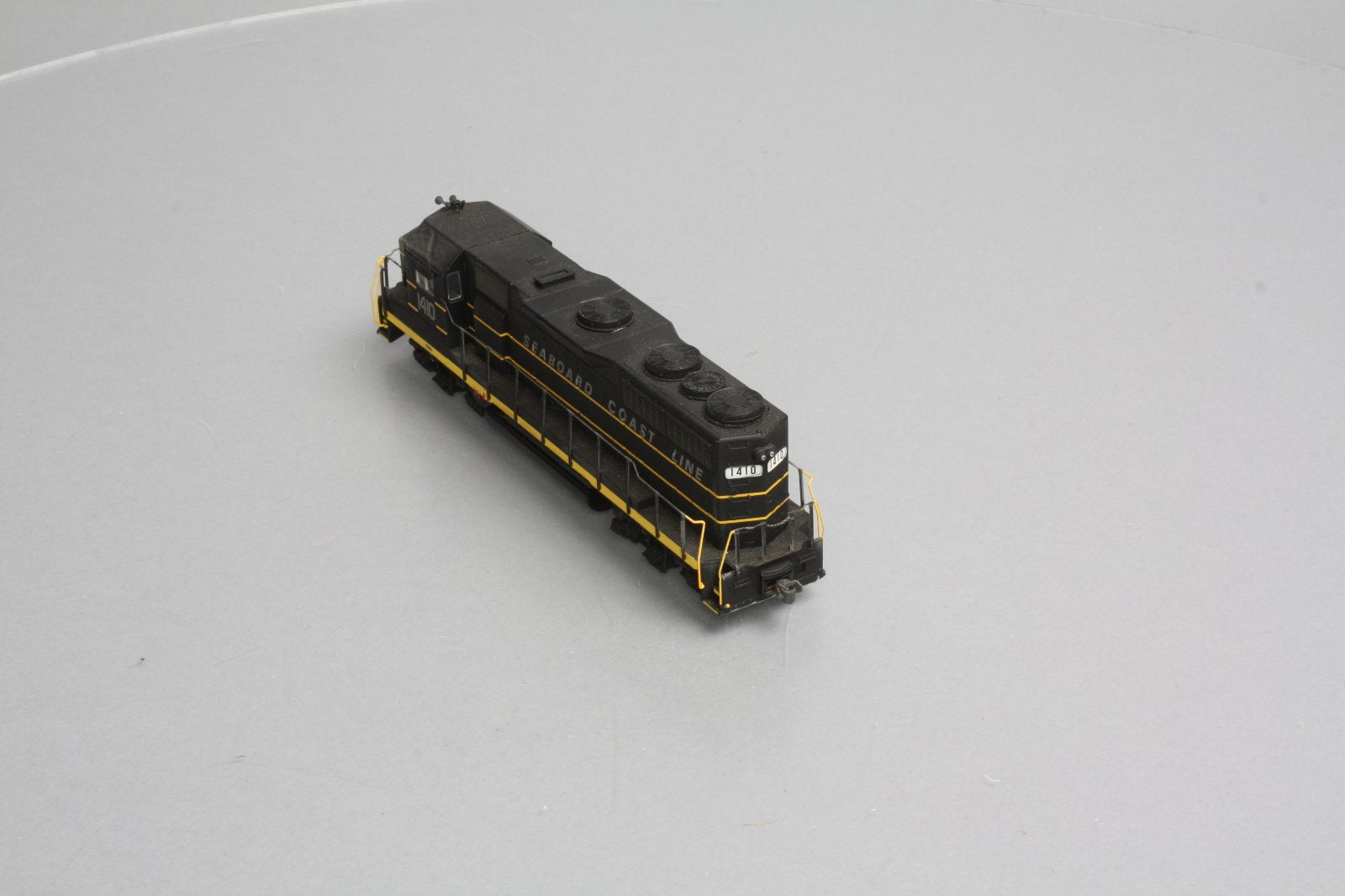 Athearn 96034 HO Scale Seaboard Coast Line GP35 Diesel