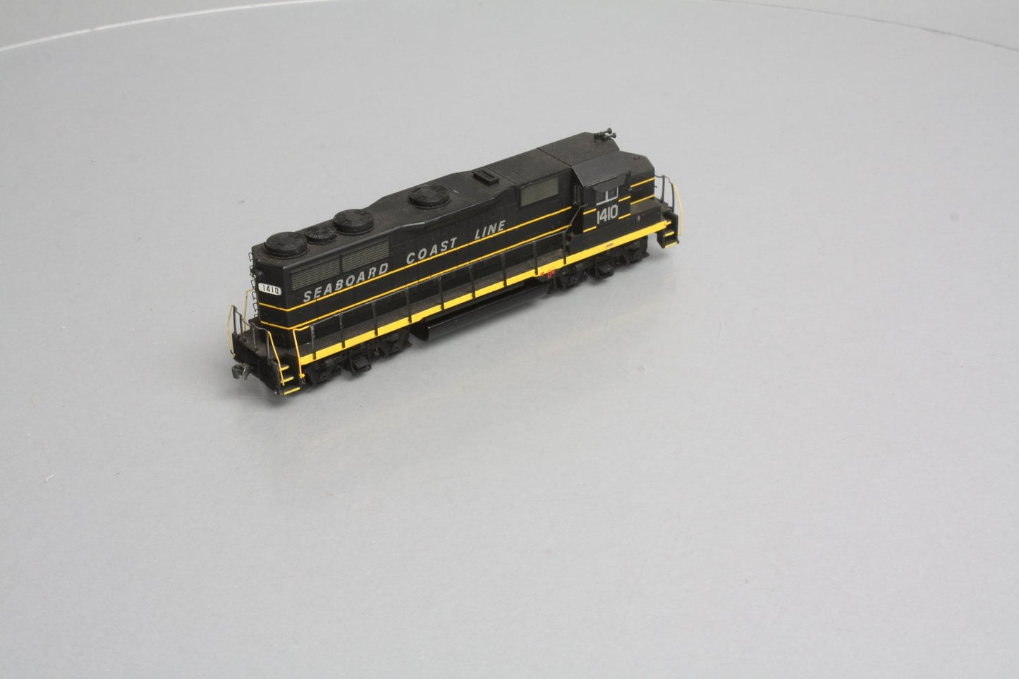 Athearn 96034 HO Scale Seaboard Coast Line GP35 Diesel