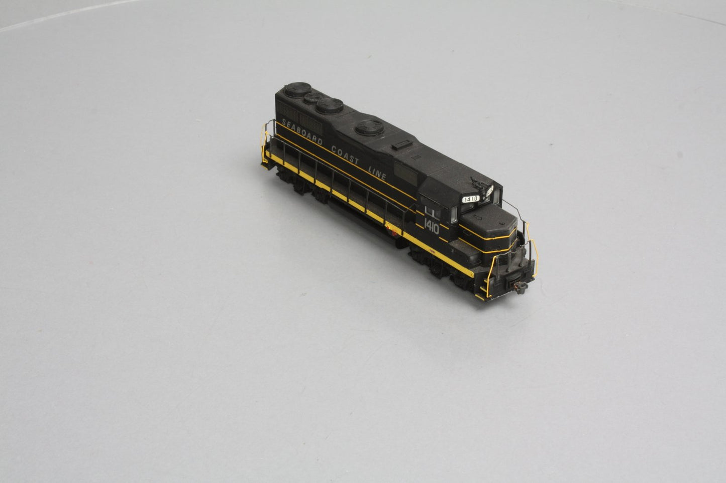 Athearn 96034 HO Scale Seaboard Coast Line GP35 Diesel