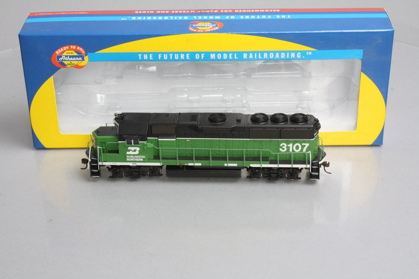 Athearn 77835 HO Scale Burlington Nothern GP50 Diesel Locomotive #3107