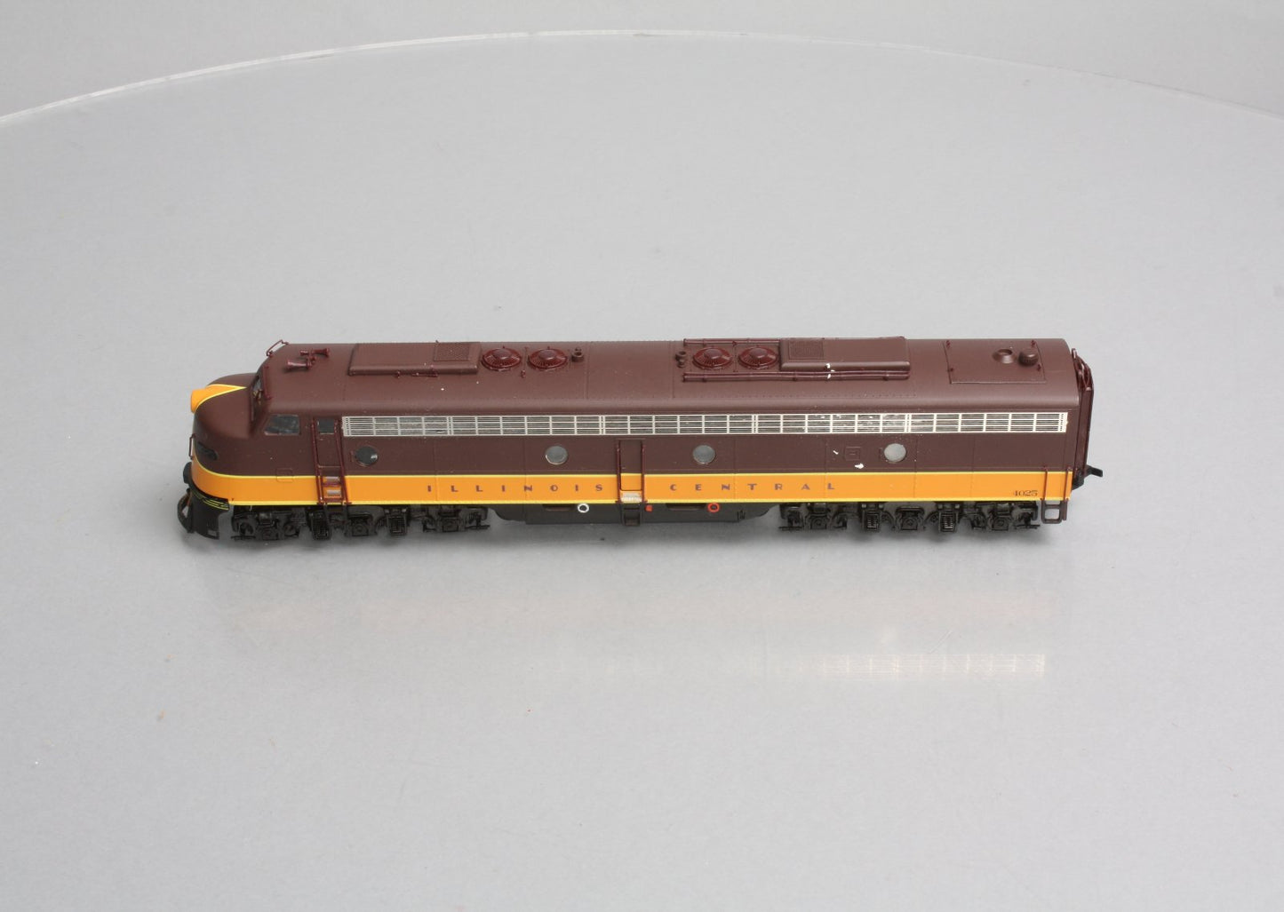 Proto 2000 8712 HO Scale Illinois Central E8/9 Diesel Locomotive #4025