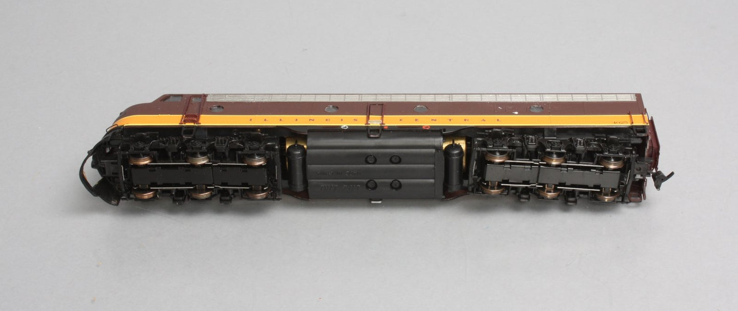 Proto 2000 8712 HO Scale Illinois Central E8/9 Diesel Locomotive #4025