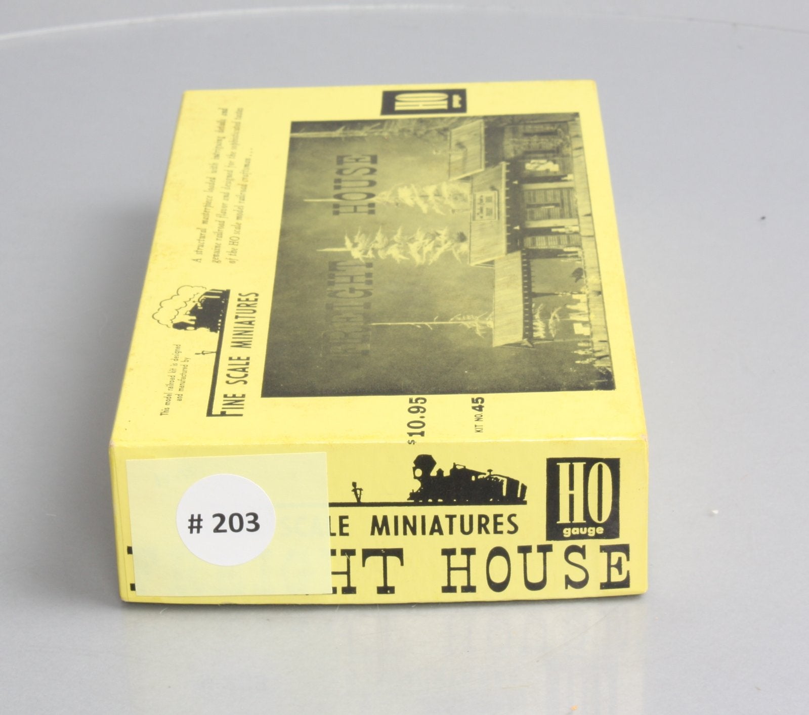 Fine Scale Miniatures 45 HO Scale Freight House Building Kit