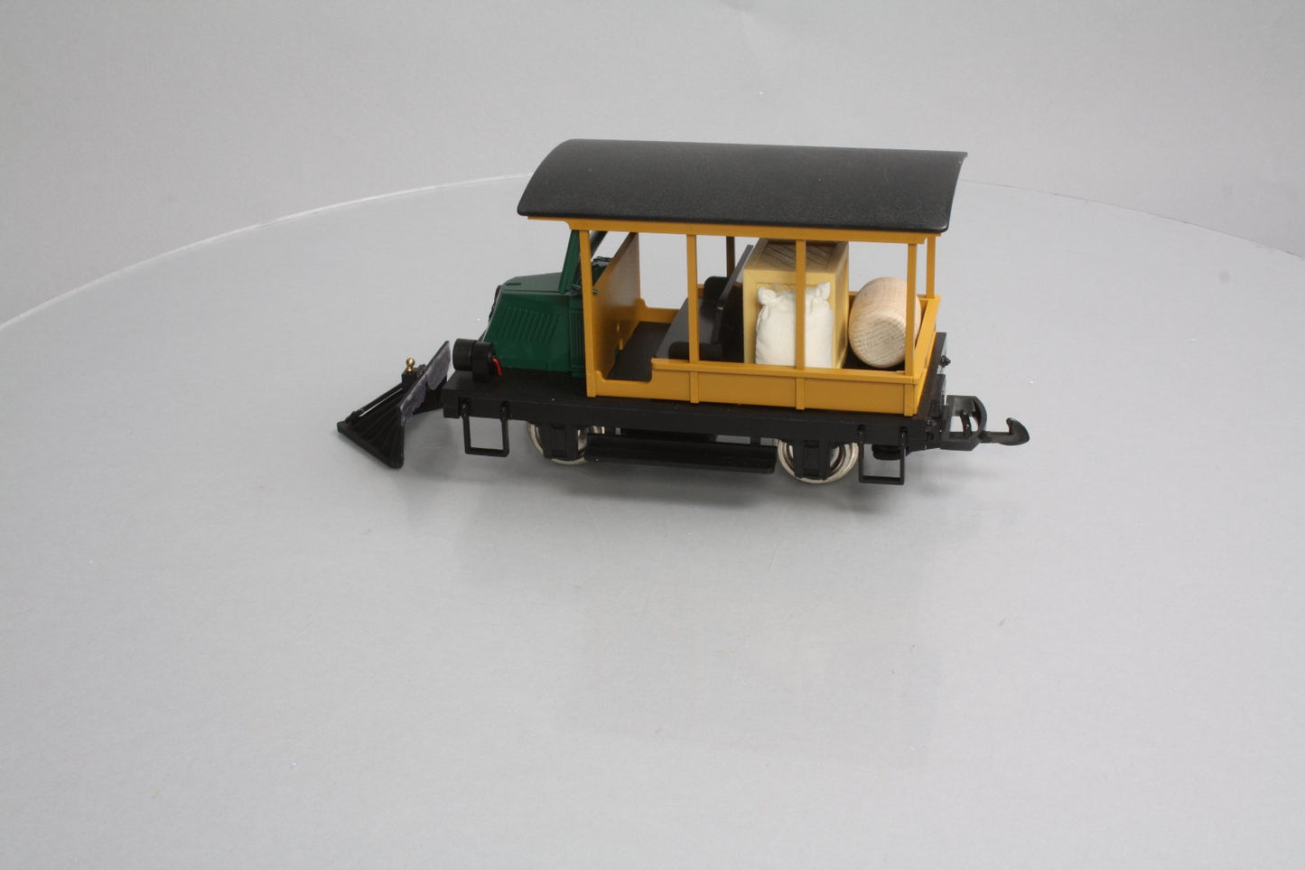 Hartland 09210 G Scale Green Woody Powered Rail Car