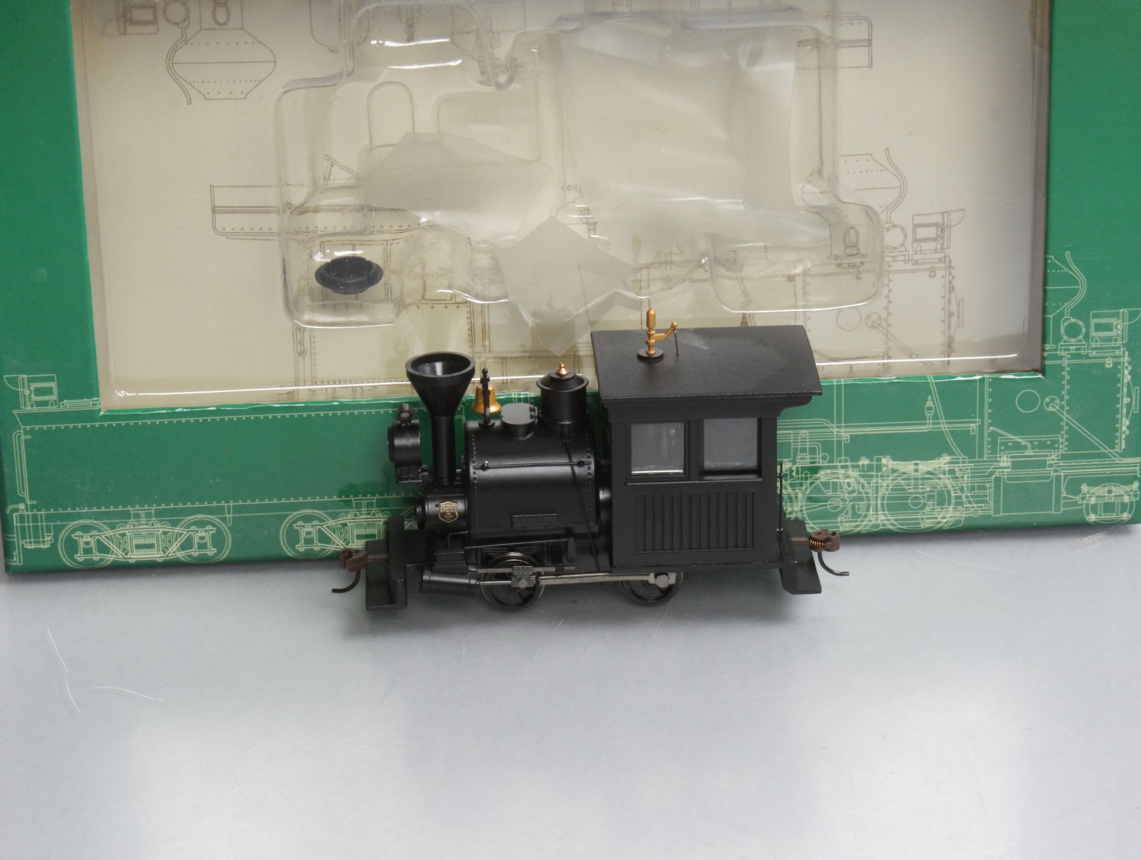 Bachmann 28098 On30 Painted & Unlettered 0-4-0 Porter w/ Vertical Cab Panel