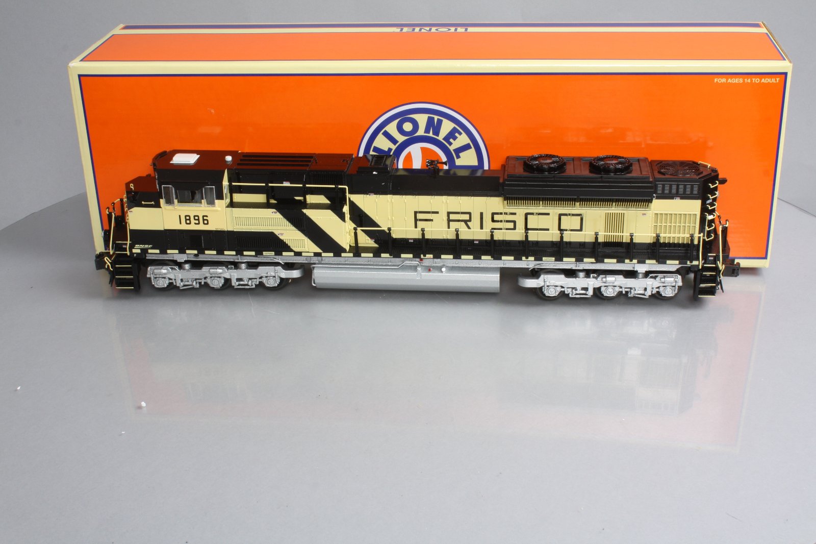 Lionel 6-38739 O Frisco BNSF Heritage SD70ACe Diesel Locomotive #1896 w/Legacy