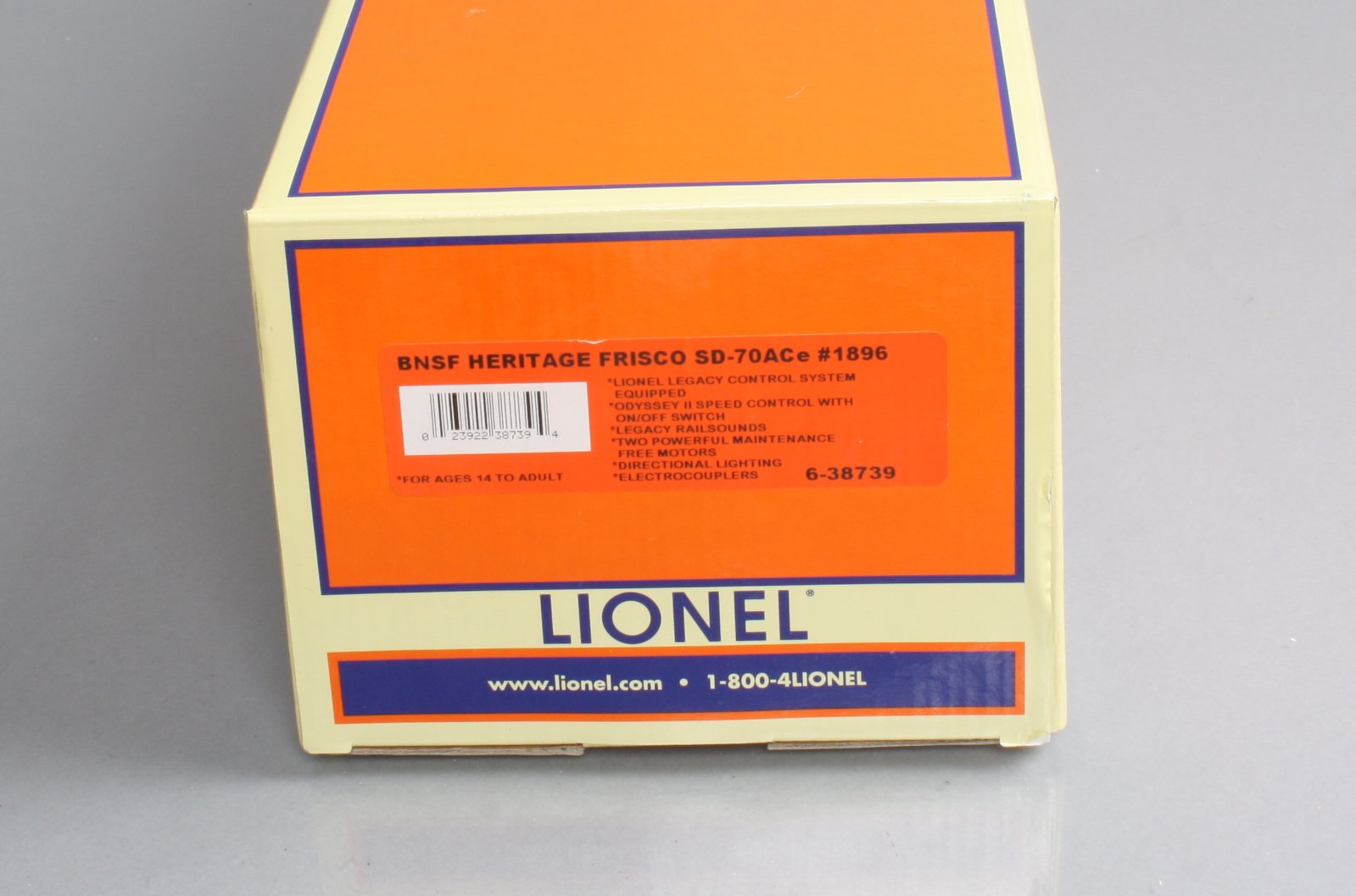 Lionel 6-38739 O Frisco BNSF Heritage SD70ACe Diesel Locomotive #1896 w/Legacy