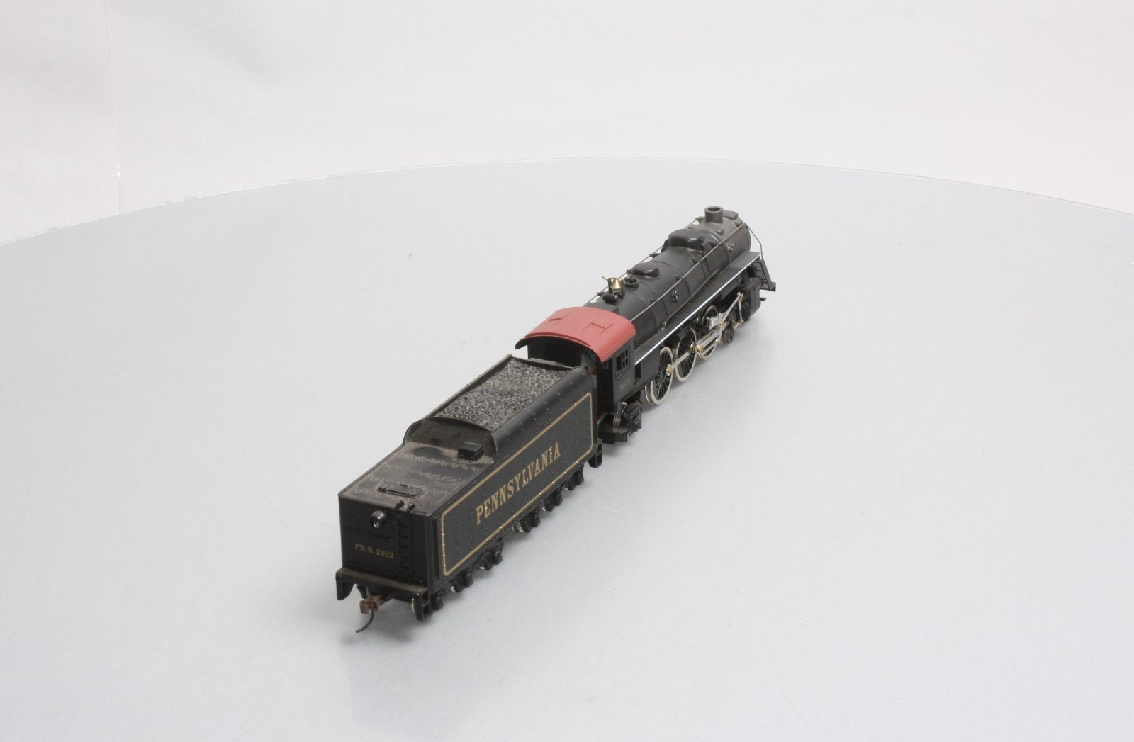 Mantua 349002 HO Pennsylvania RR 4-6-2 Steam Locomotive w/Long Tender #2032