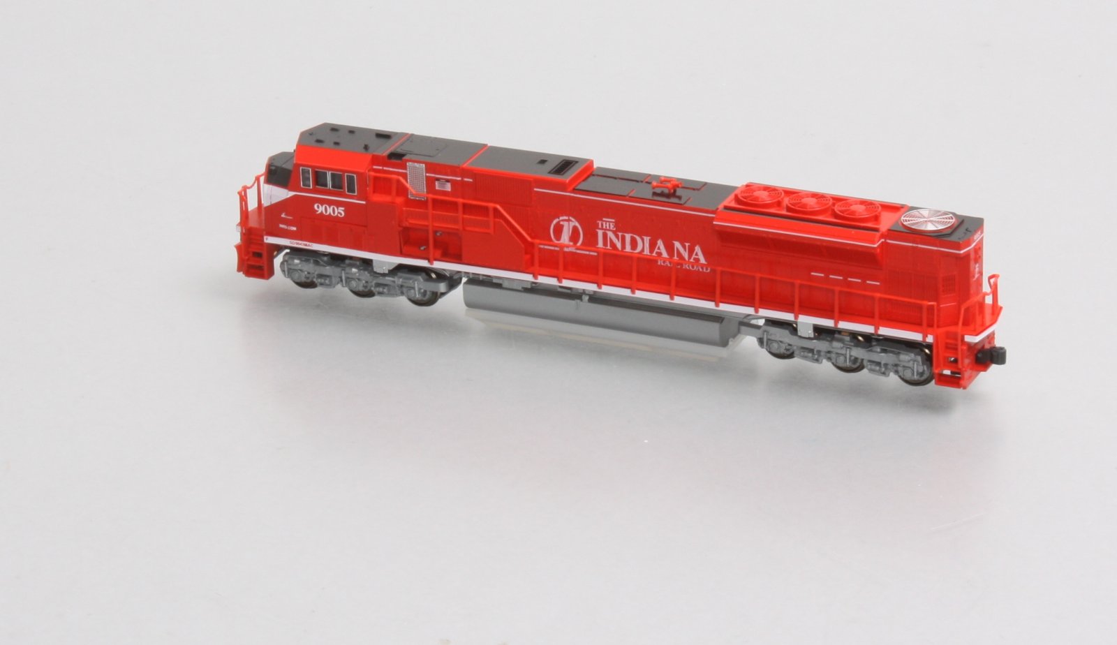 Kato 176-5619 N Indiana Rail Road SD90/43MAC #9005