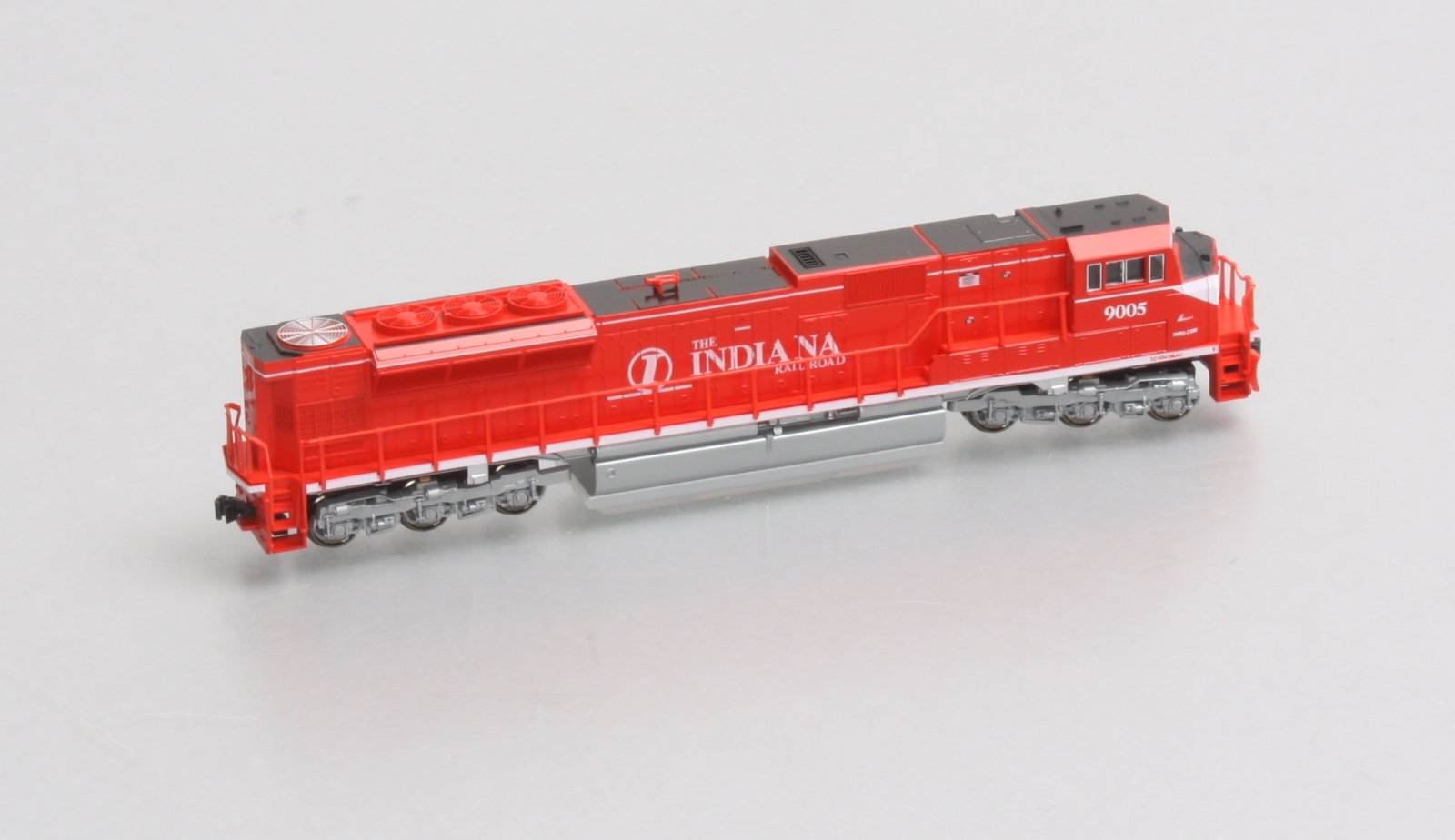Kato 176-5619 N Indiana Rail Road SD90/43MAC #9005