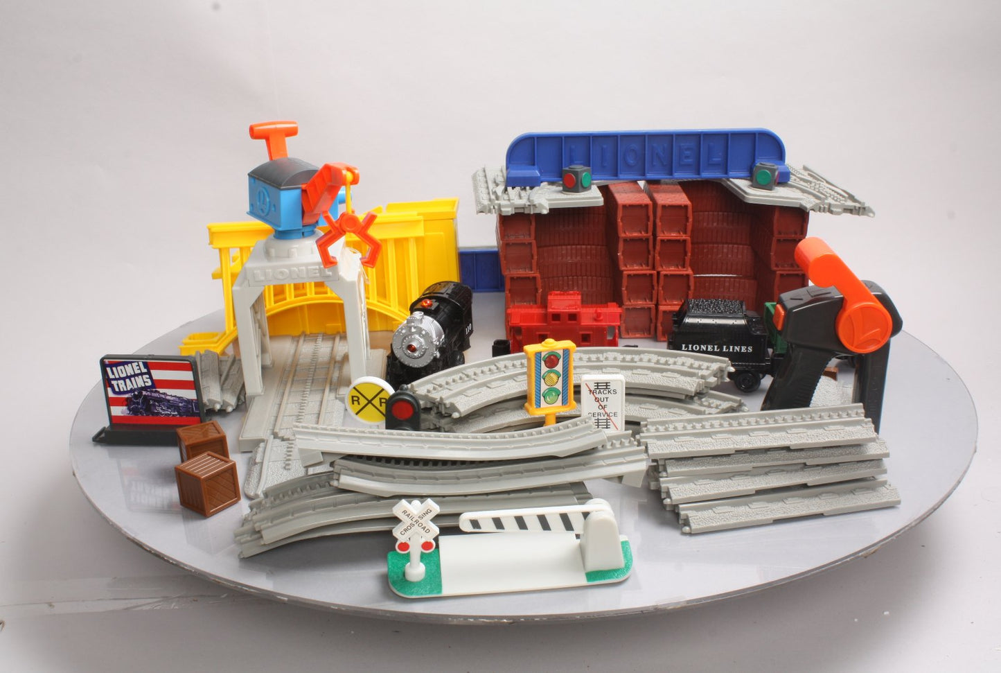 Lionel 7-11370 Lionel Little Lines HO Gauge Steam Train Set