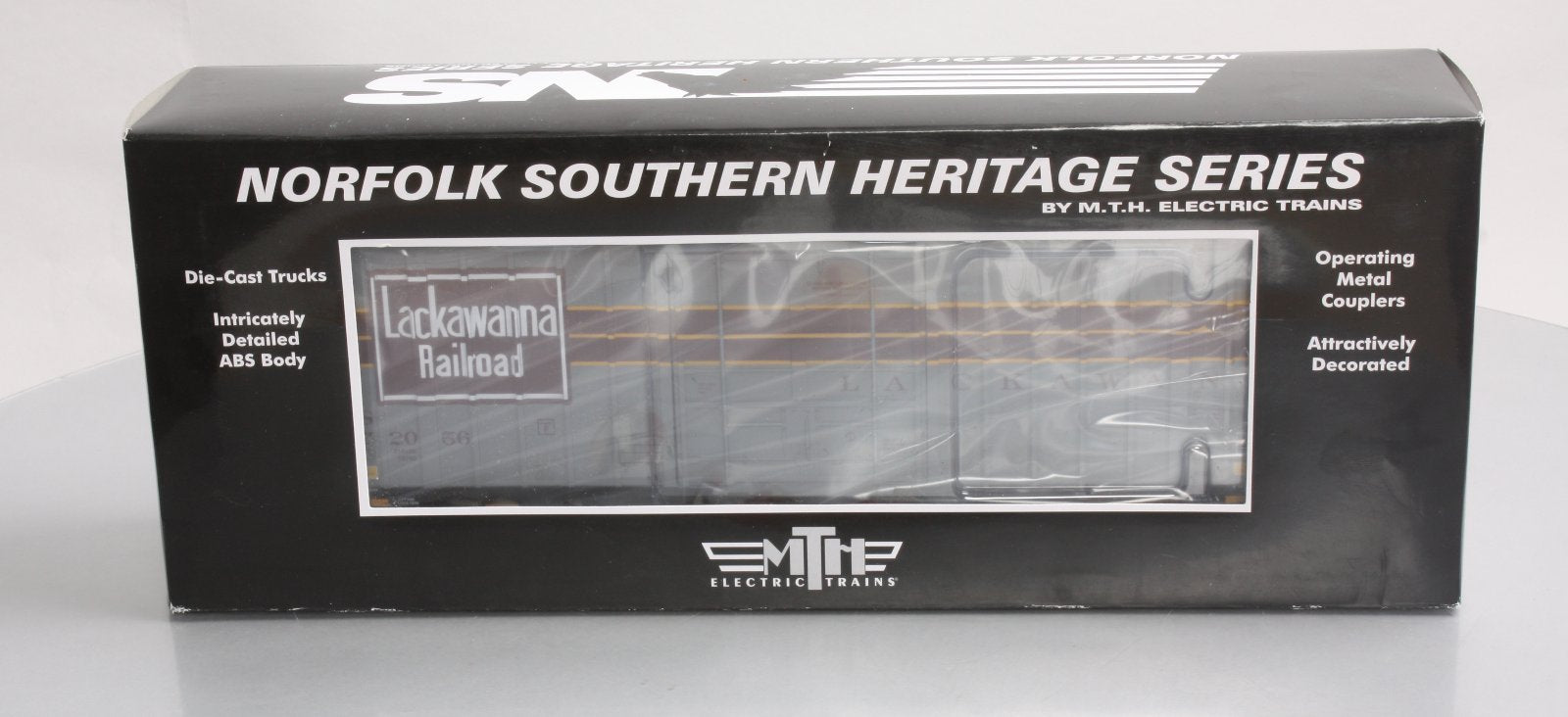 MTH 20-93579 O Lackawanna 50' Hi-Cube Boxcar #472056